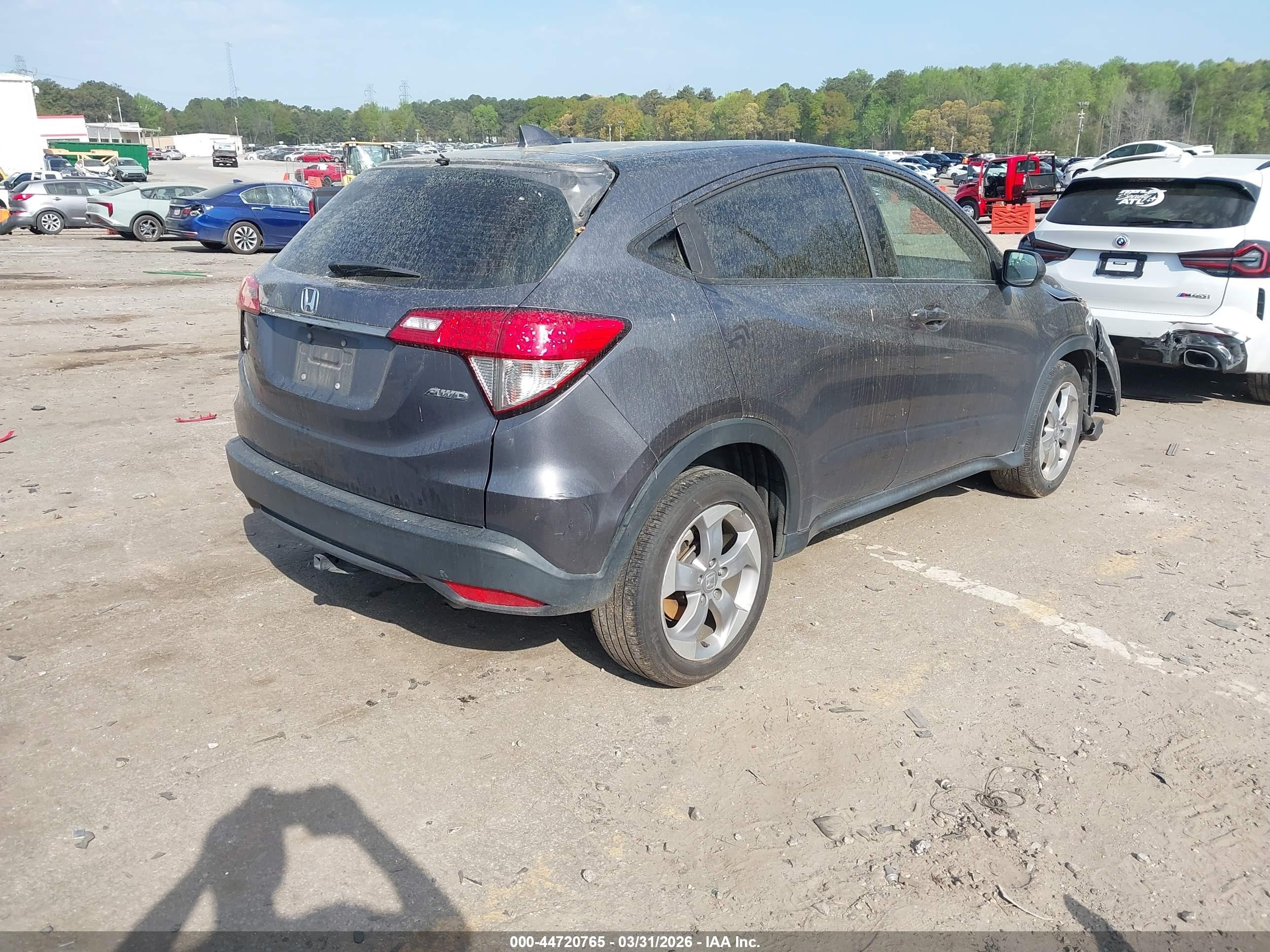 2020 Honda Hr-v Awd Lx Gray vin: 3CZRU6H32LM725043