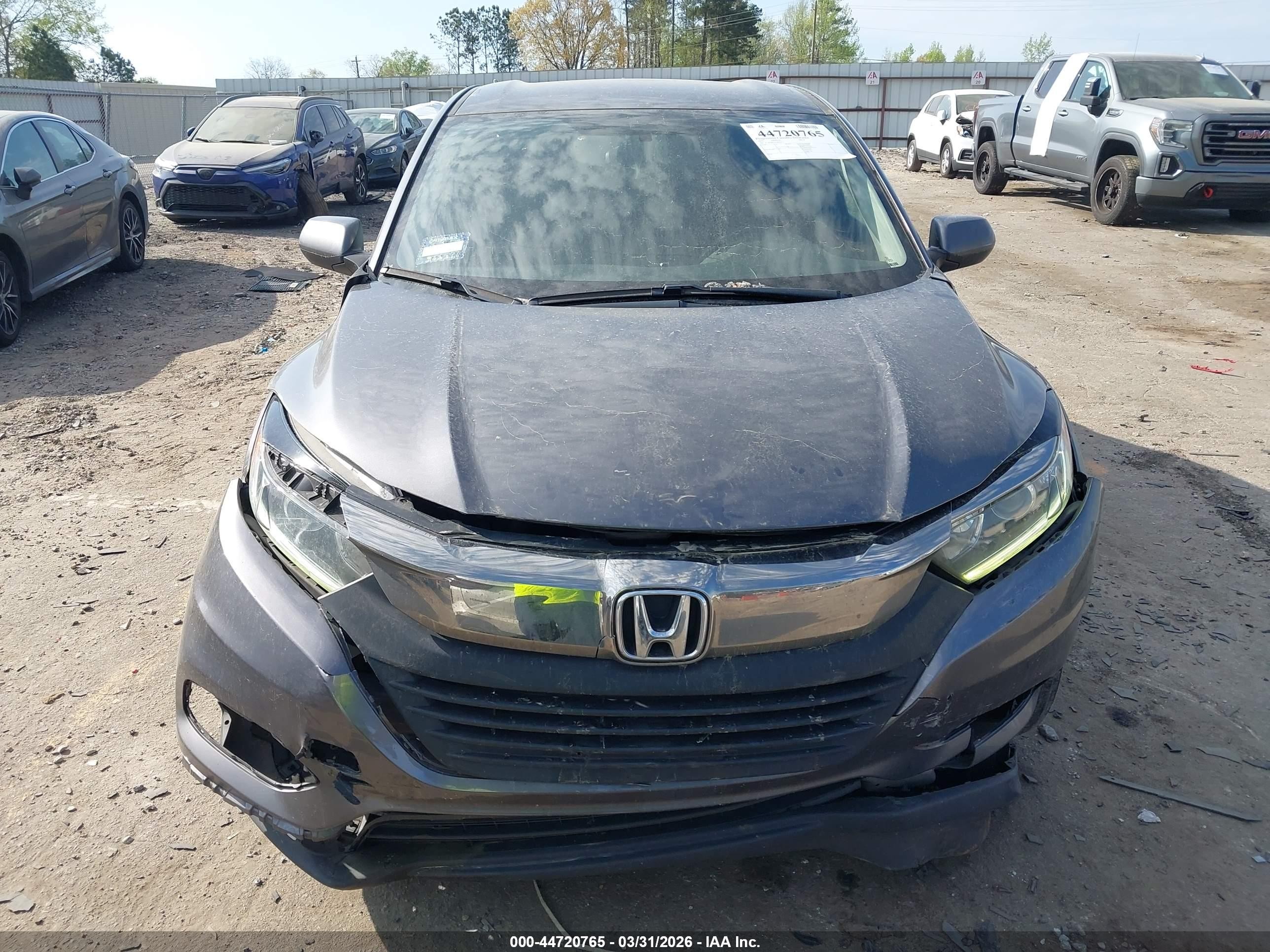 2020 Honda Hr-v Awd Lx Gray vin: 3CZRU6H32LM725043
