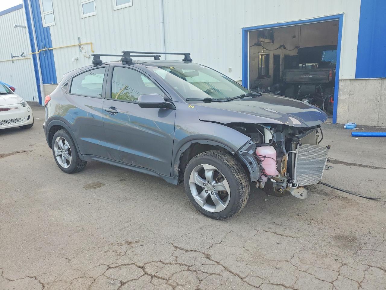 2017 Honda Hr-v Lx Gray vin: 3CZRU6H33HM103140