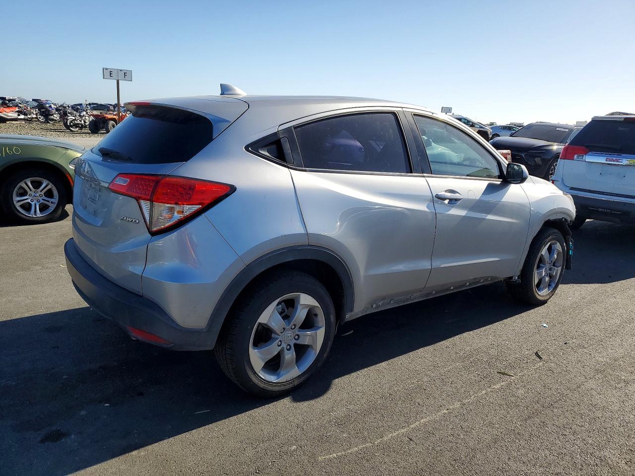 2020 Honda Hr-v Lx Silver vin: 3CZRU6H34LM718787