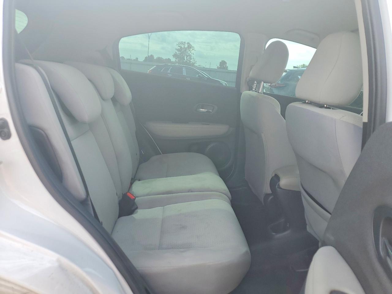 2022 Honda Hr-v Lx White vin: 3CZRU6H34NM718789