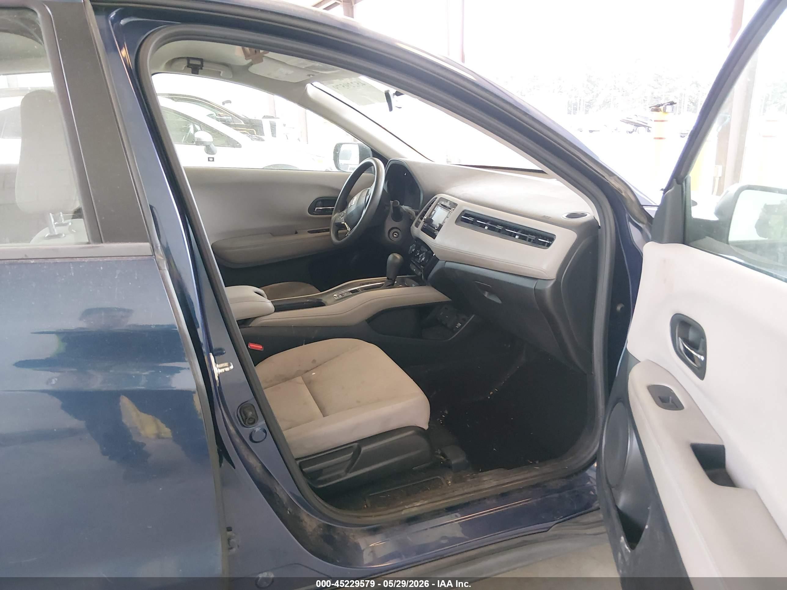 2017 Honda Hr-v Lx Синий vin: 3CZRU6H35HG700143