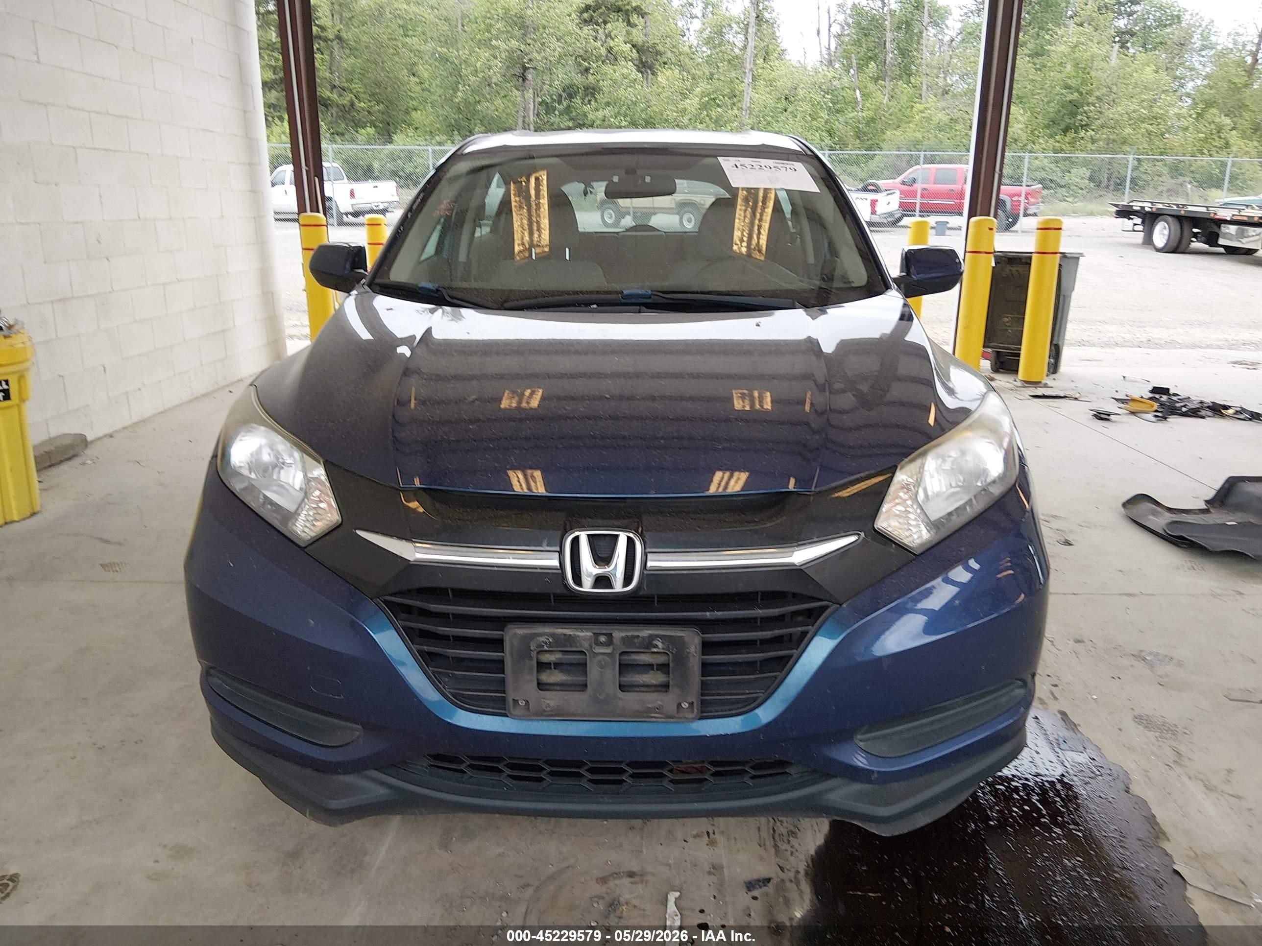 2017 Honda Hr-v Lx Синий vin: 3CZRU6H35HG700143