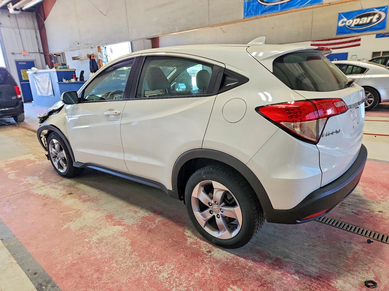 2020 Honda Hr-v Lx White vin: 3CZRU6H35LM701576