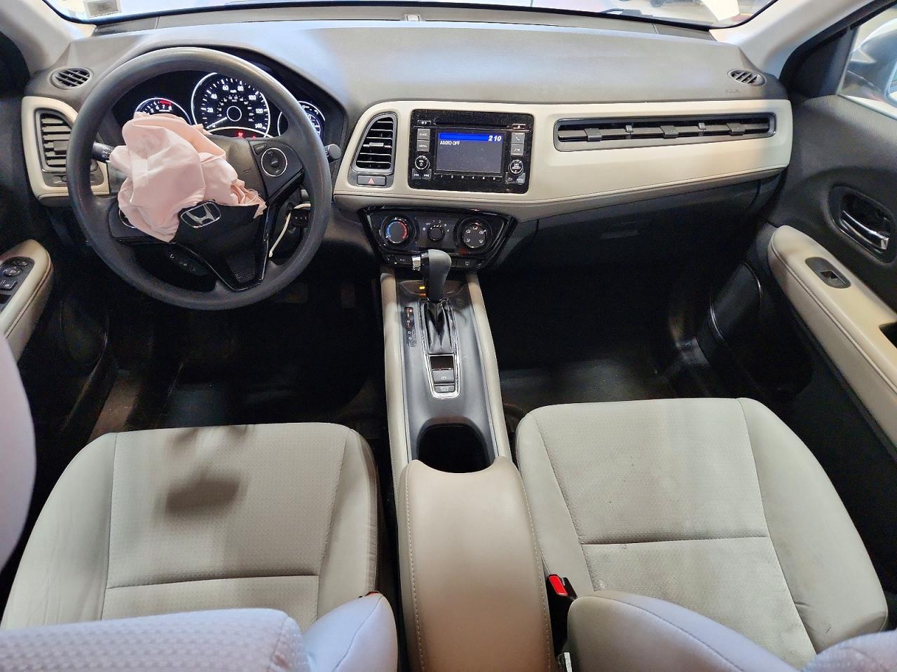 2020 Honda Hr-v Lx White vin: 3CZRU6H35LM701576