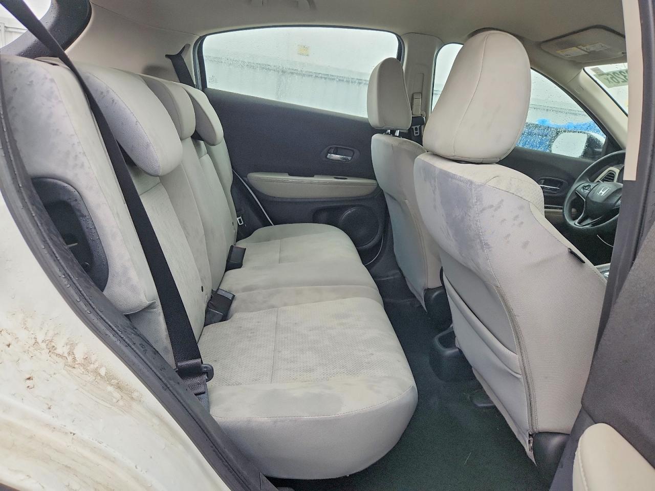 2022 Honda Hr-v Lx White vin: 3CZRU6H35NM714296
