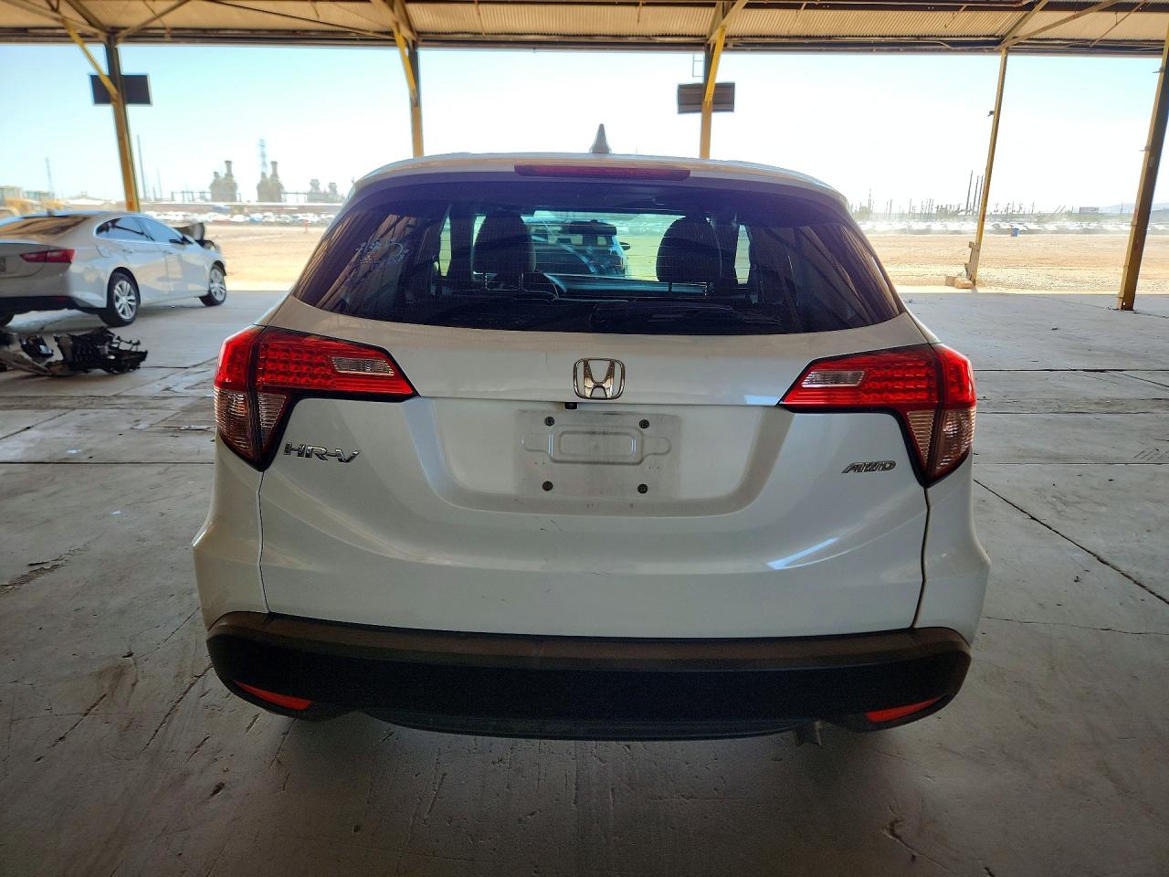 2016 Honda Hr-v Lx Белый vin: 3CZRU6H36GM759587
