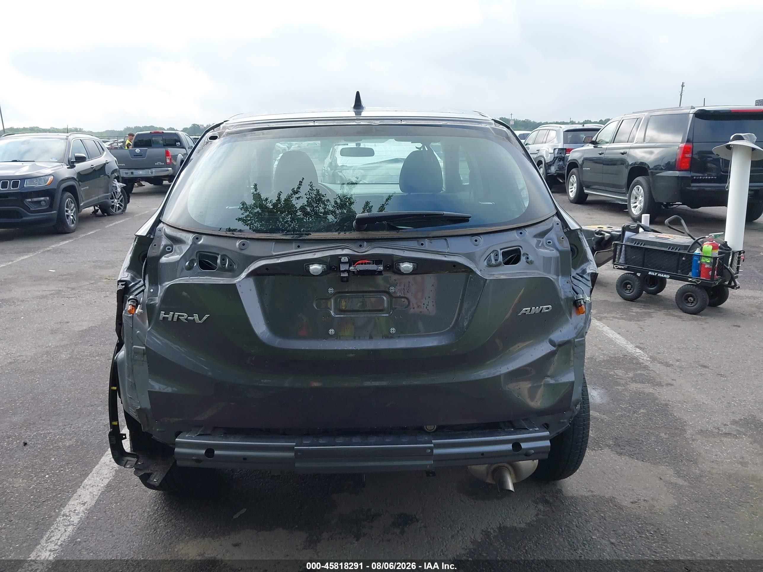 2022 Honda Hr-v Awd Lx Gray vin: 3CZRU6H36NM774488