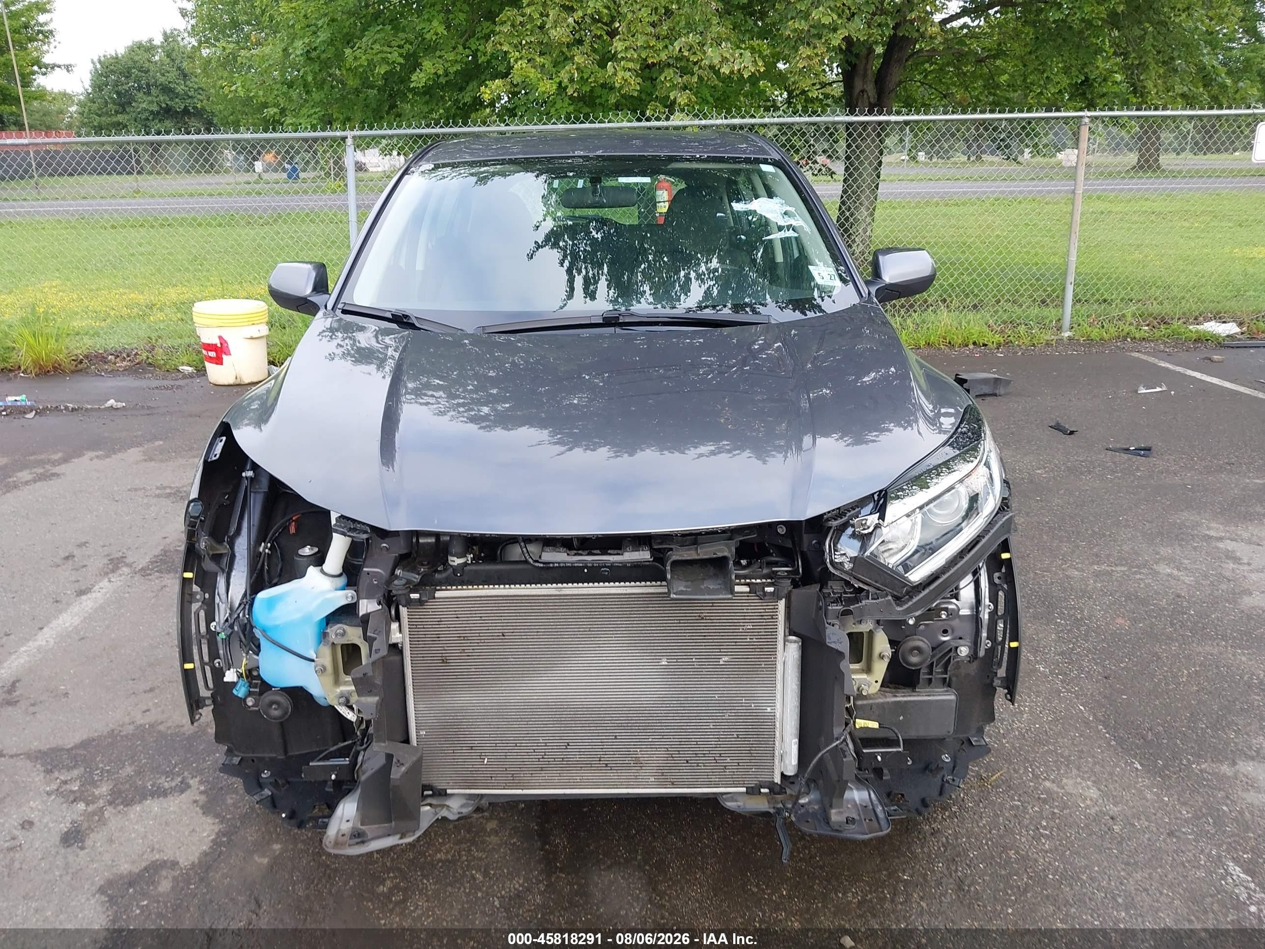 2022 Honda Hr-v Awd Lx Gray vin: 3CZRU6H36NM774488