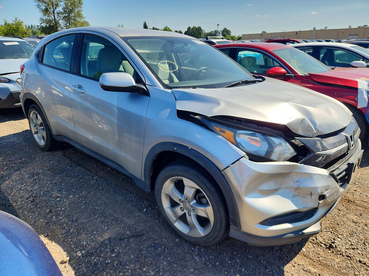 2016 Honda Hr-v Lx Silver vin: 3CZRU6H37GM745228
