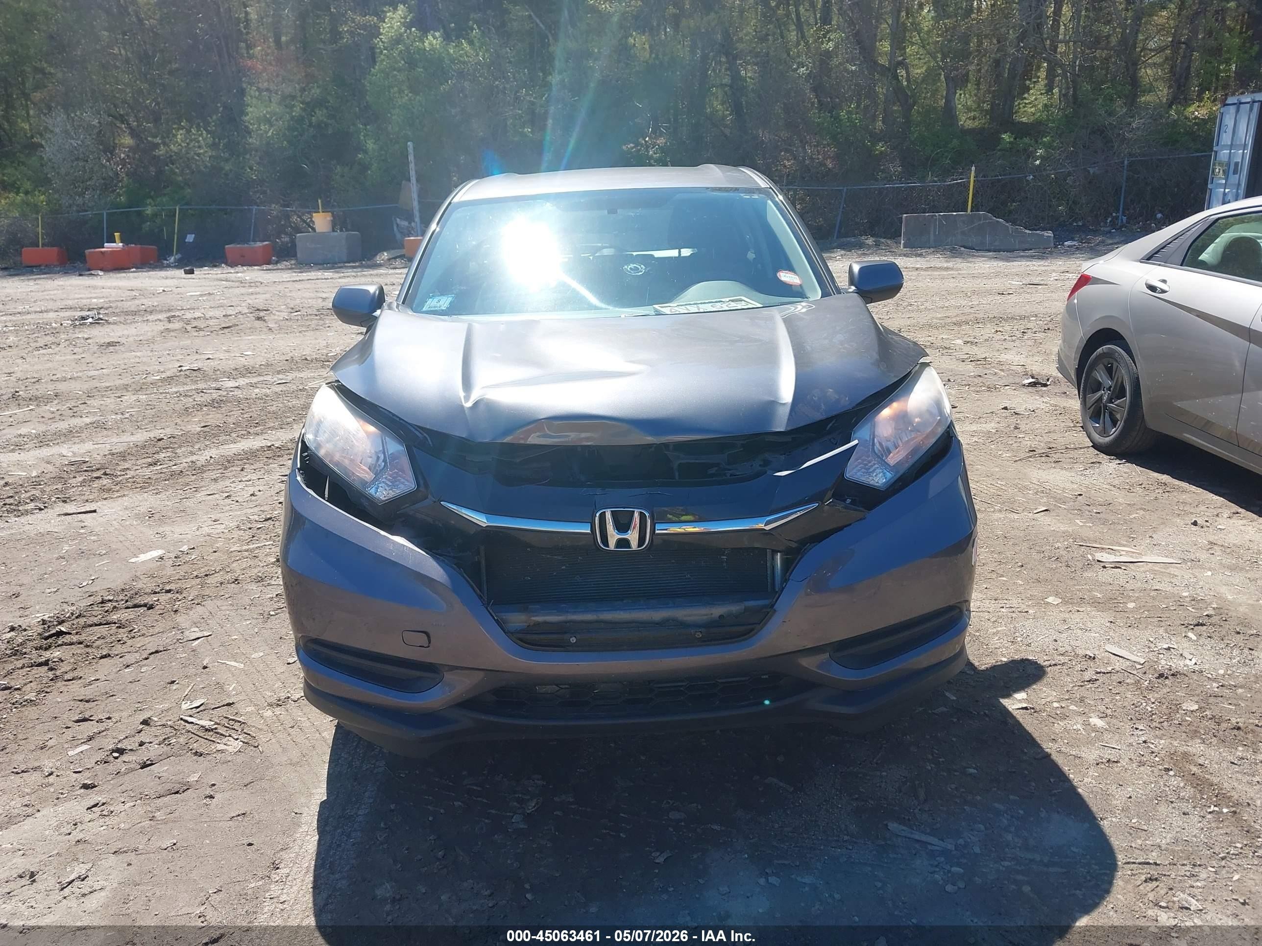 2016 Honda Hr-v Lx Gray vin: 3CZRU6H38GM752852