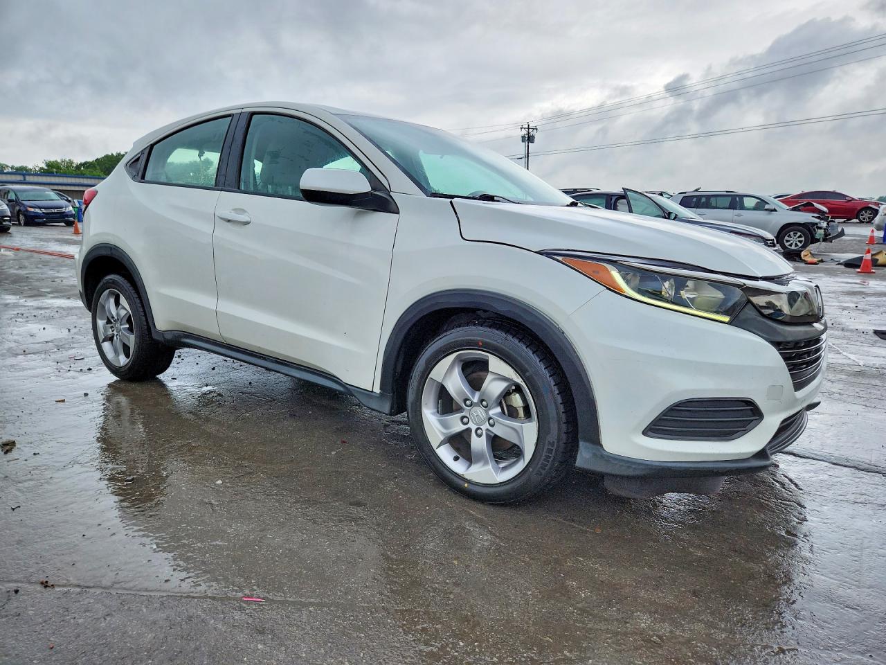2022 Honda Hr-v Lx White vin: 3CZRU6H38NM725745