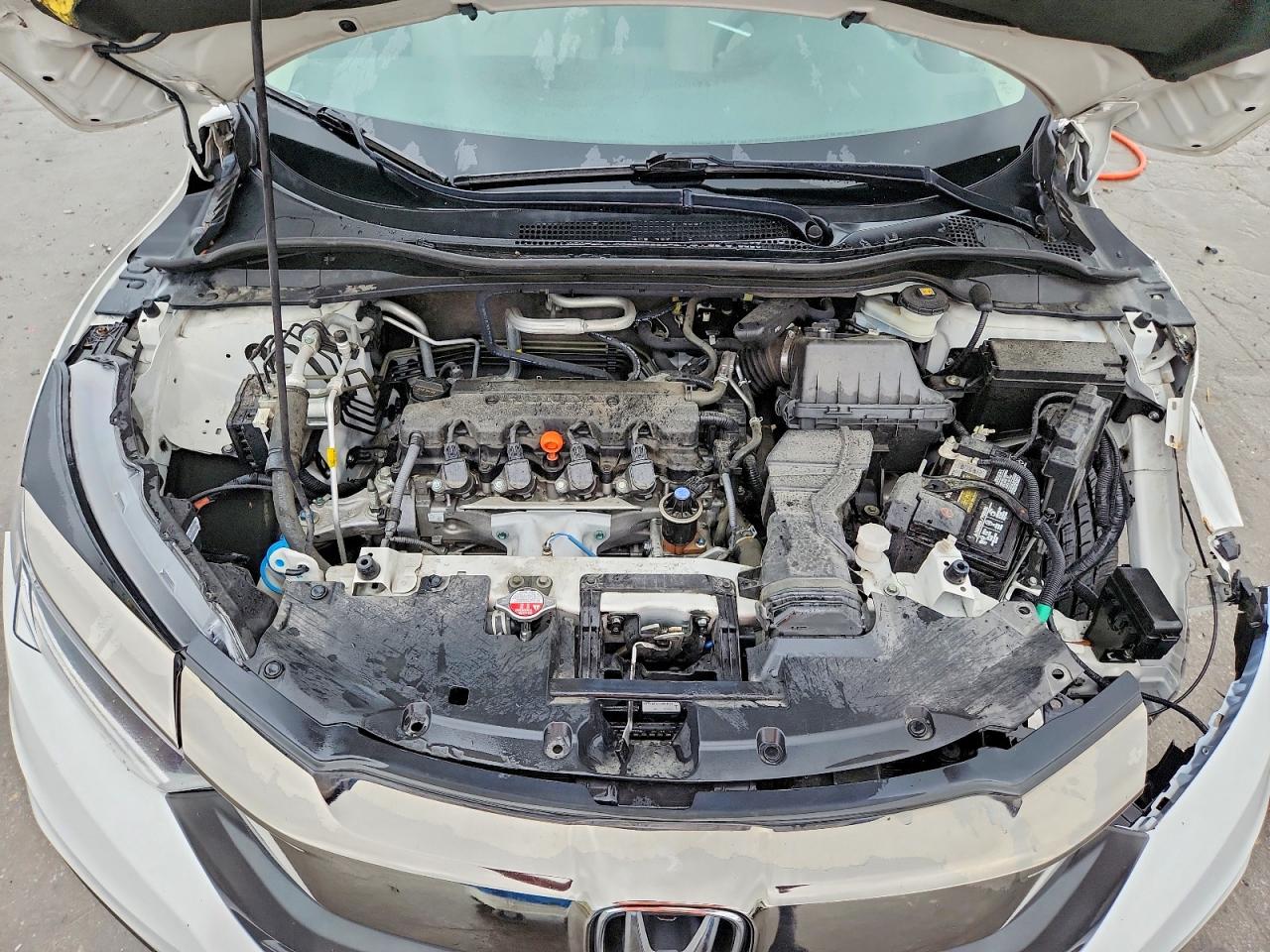 2022 Honda Hr-v Lx White vin: 3CZRU6H38NM725745