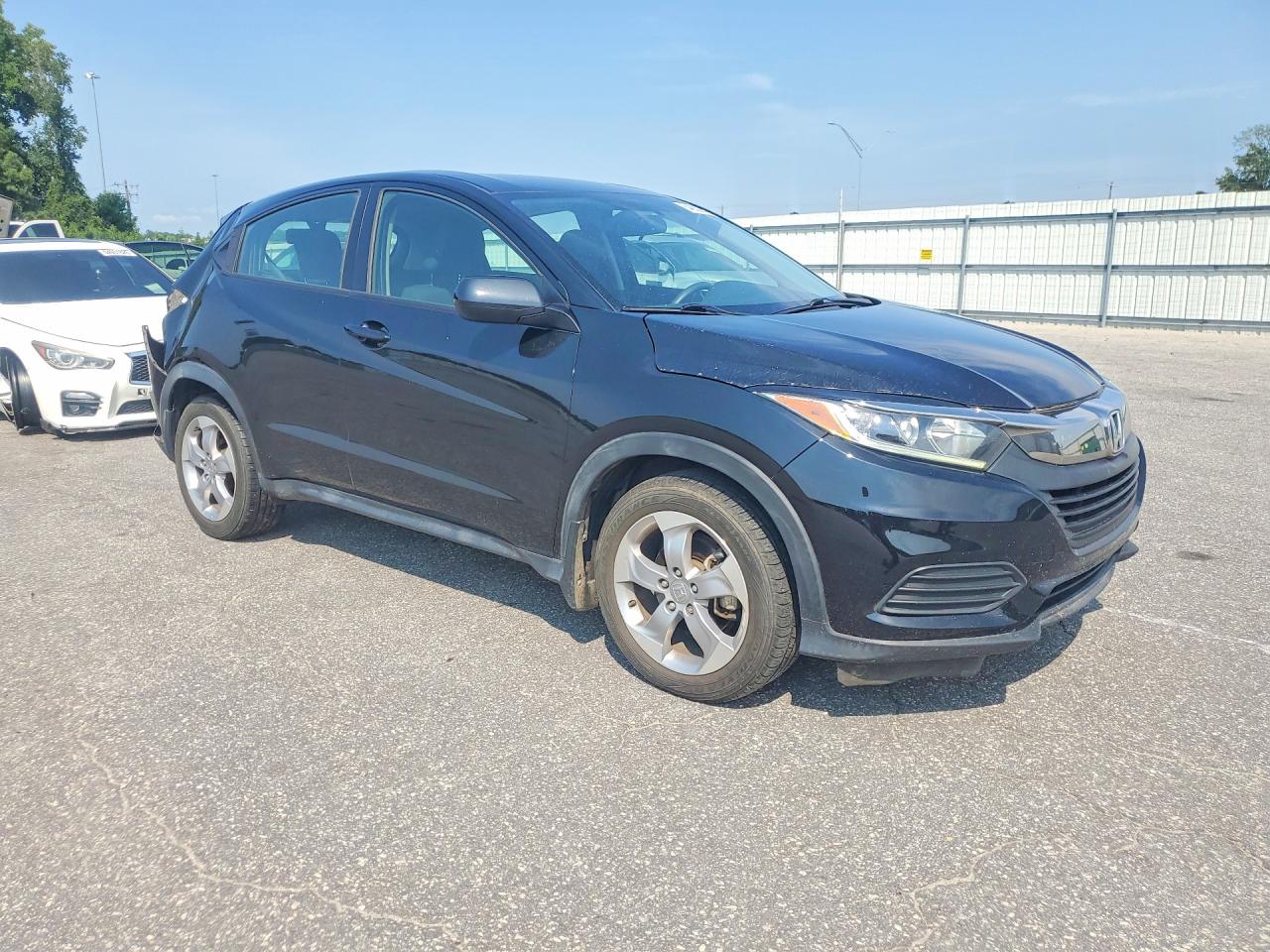 2020 Honda Hr-v Lx Black vin: 3CZRU6H39LM722365