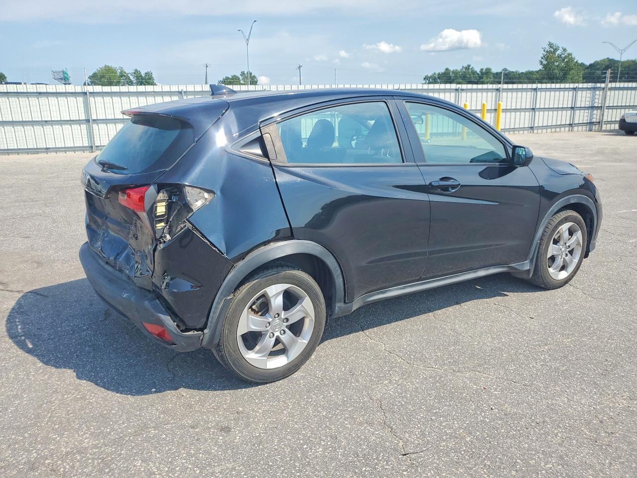 2020 Honda Hr-v Lx Black vin: 3CZRU6H39LM722365