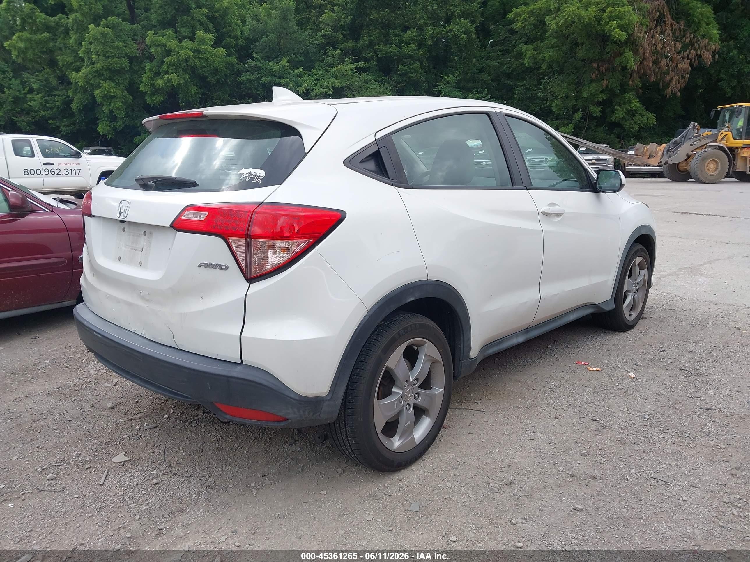 2016 Honda Hr-v Lx White vin: 3CZRU6H3XGM763853