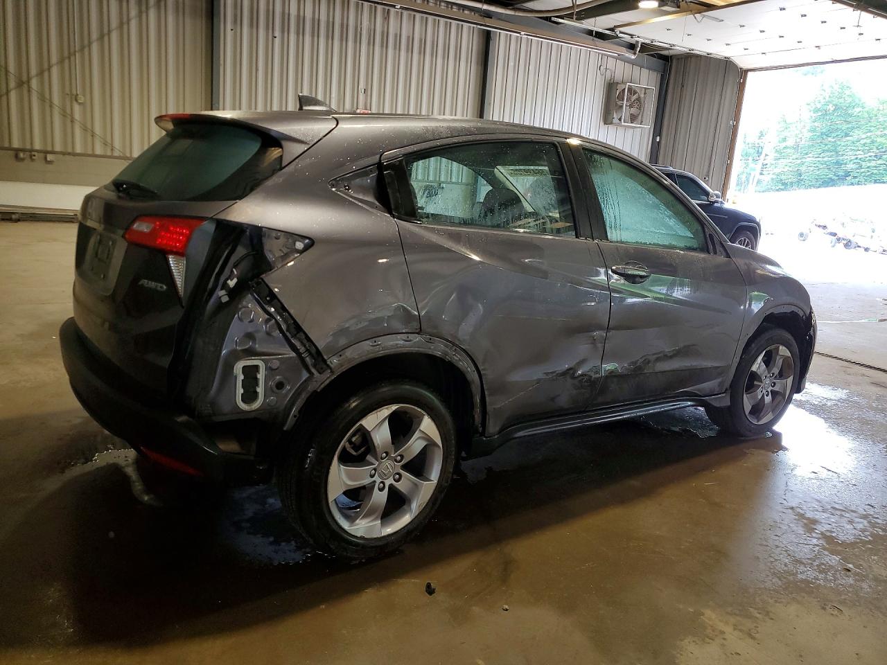 2020 Honda Hr-v Lx Gray vin: 3CZRU6H3XLM724898