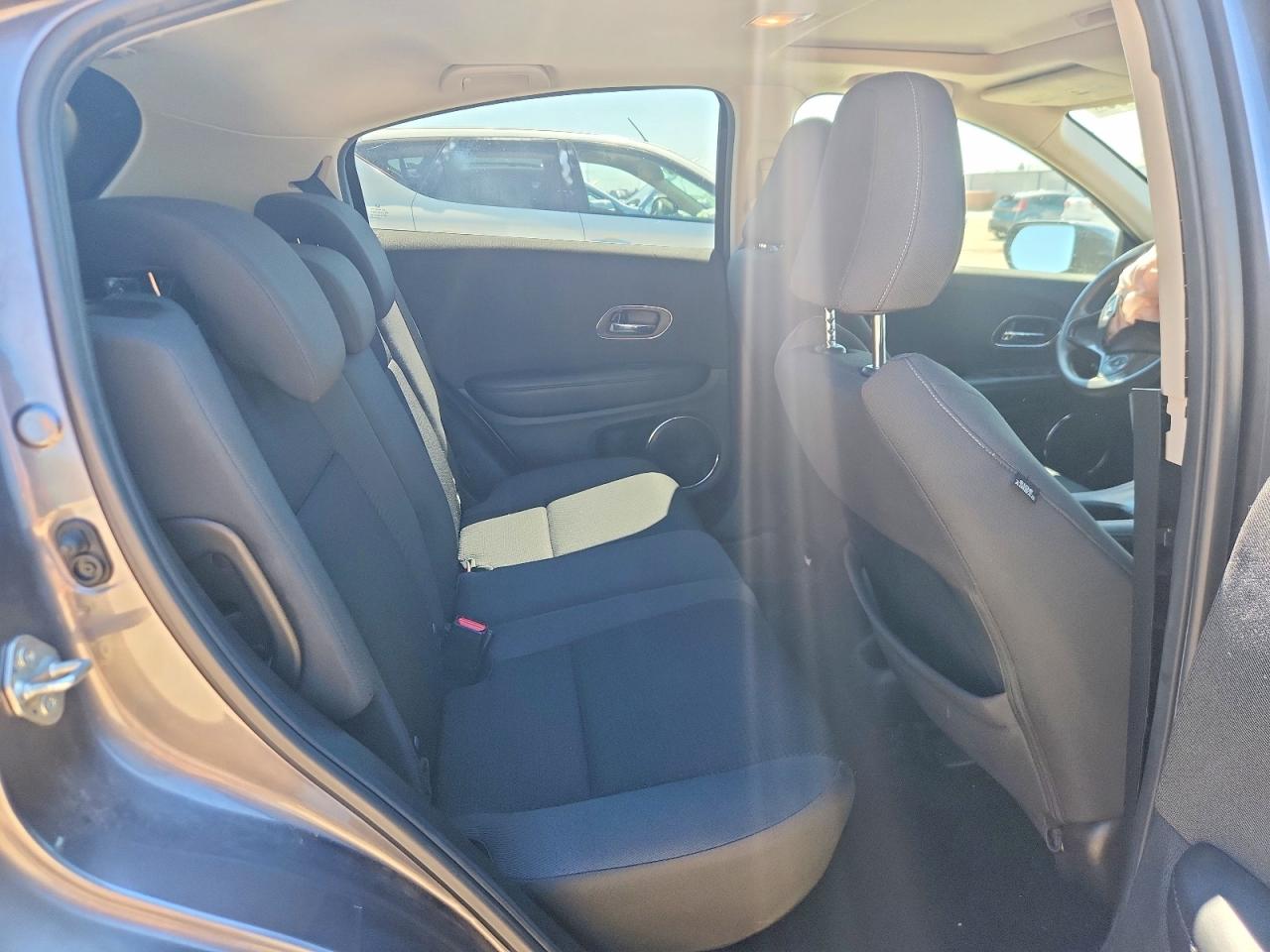 2022 Honda Hr-v Ex Gray vin: 3CZRU6H55NM713389