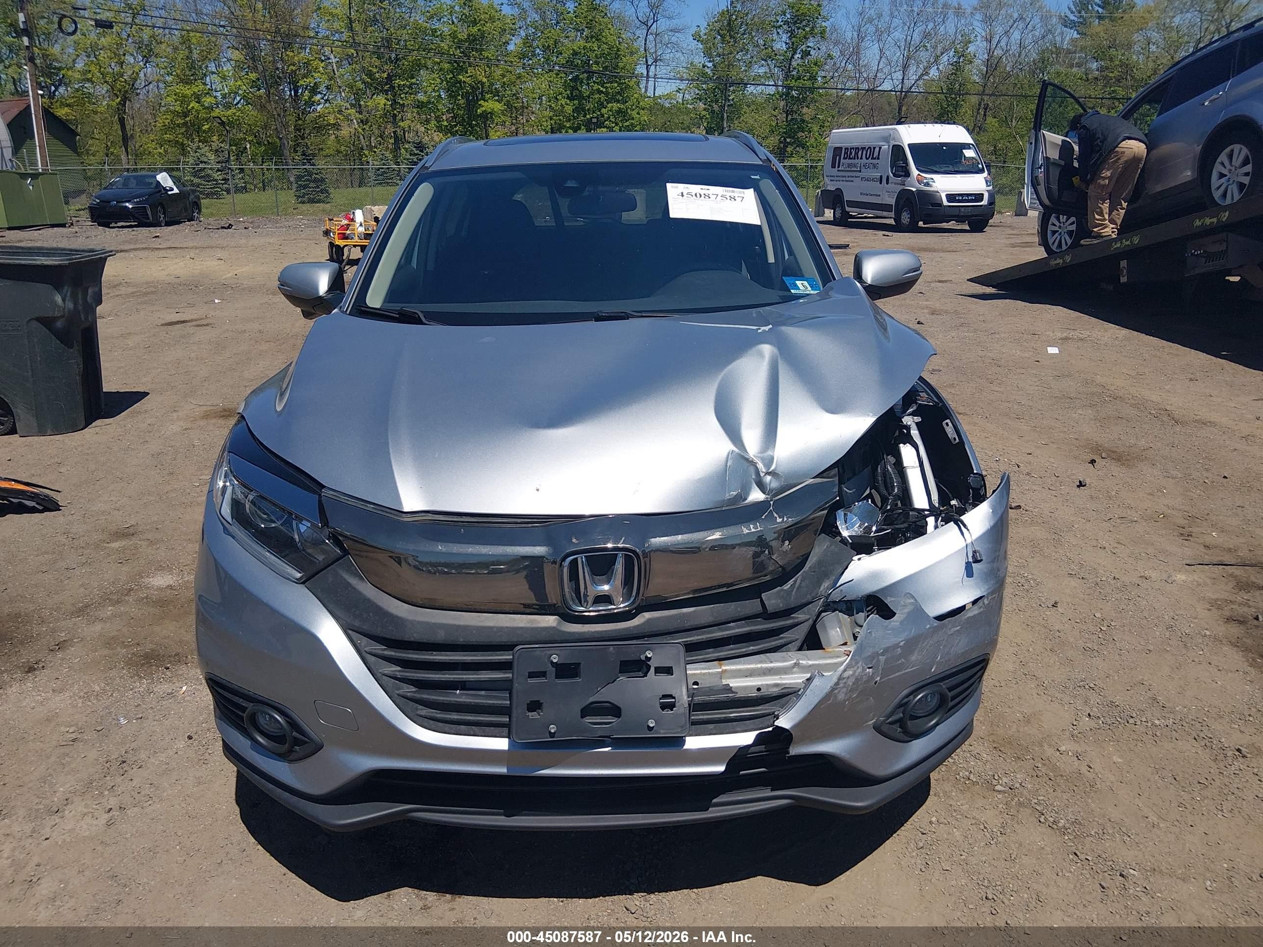 2020 Honda Hr-v Awd Ex Silver vin: 3CZRU6H56LM719411