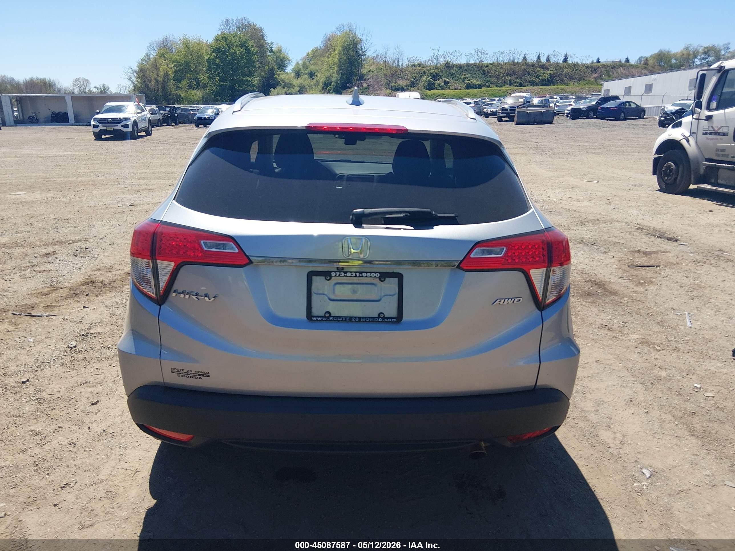 2020 Honda Hr-v Awd Ex Silver vin: 3CZRU6H56LM719411