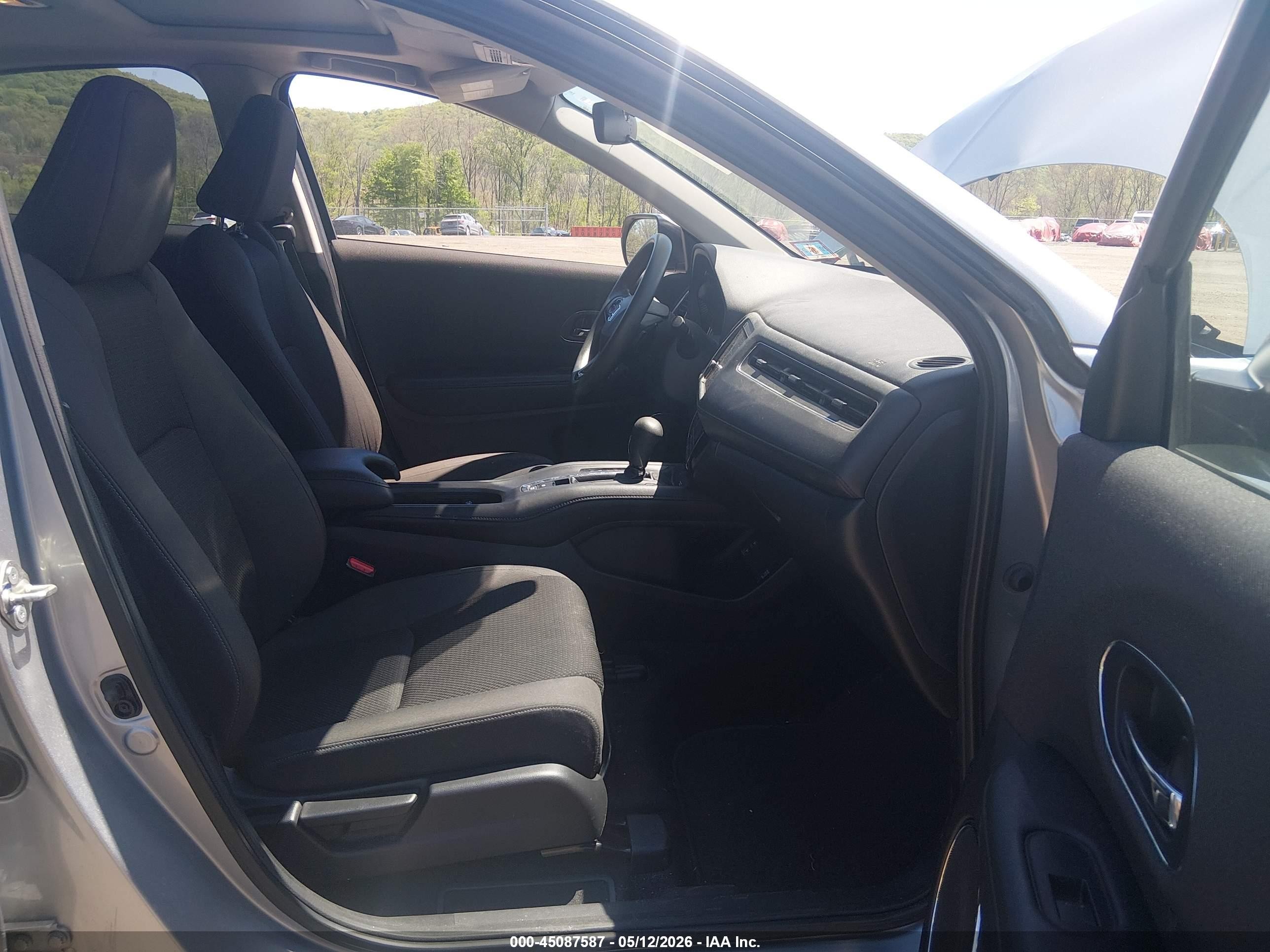 2020 Honda Hr-v Awd Ex Silver vin: 3CZRU6H56LM719411