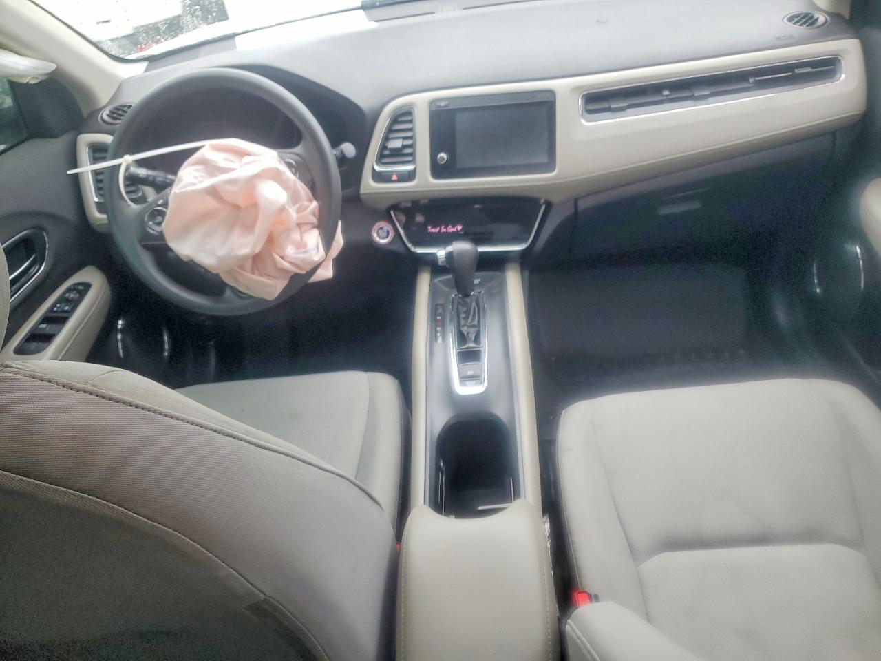 2019 Honda Hr-v Ex White vin: 3CZRU6H57KM719772