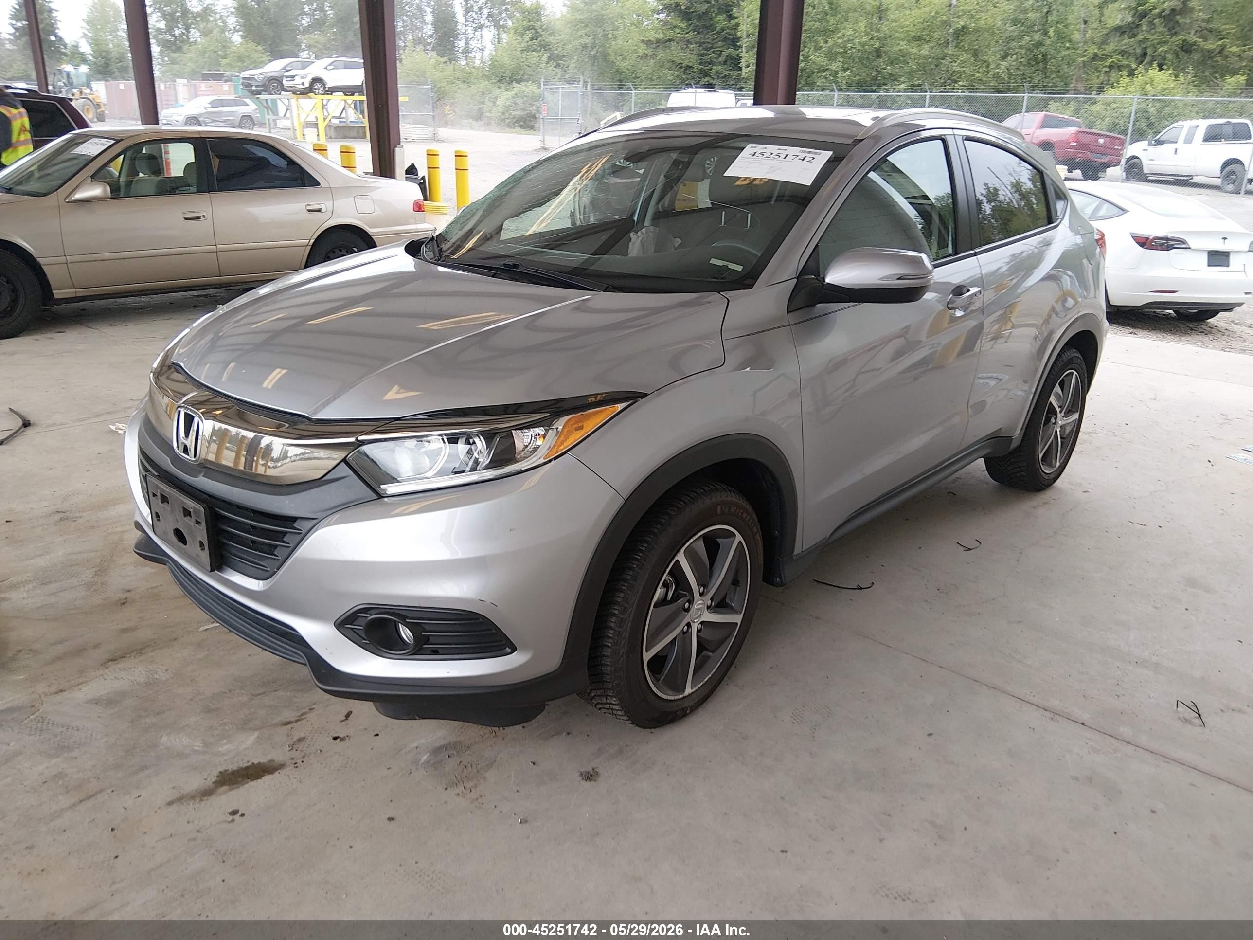 2022 Honda Hr-v Awd Ex Silver vin: 3CZRU6H58NM729974