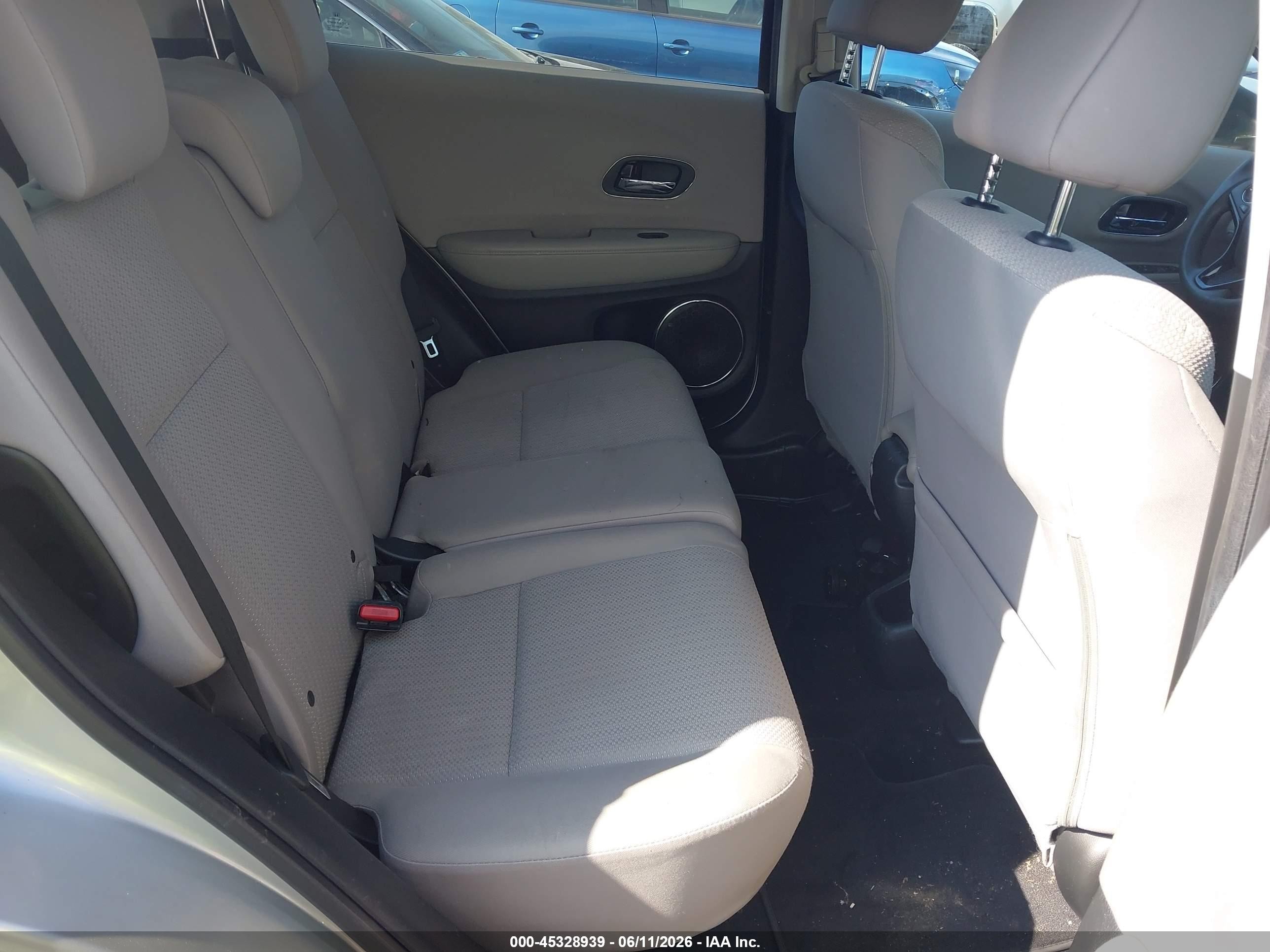 2016 Honda Hr-v Ex Silver vin: 3CZRU6H59GM716766