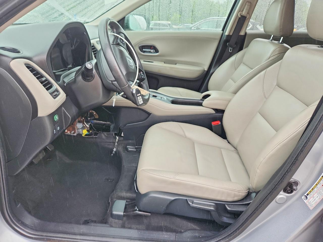 2017 Honda Hr-v Exl Silver vin: 3CZRU6H76HM705629
