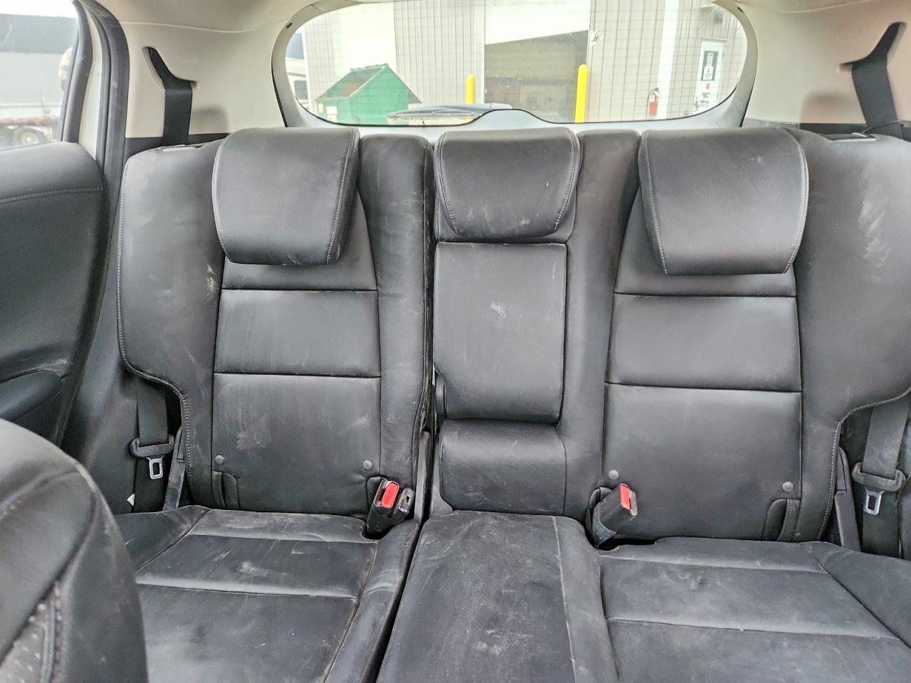 2018 Honda Hr-v Exl White vin: 3CZRU6H7XJM104410
