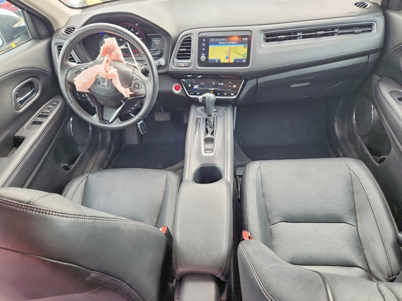 2019 Honda Hr-v Touring White vin: 3CZRU6H99KM712230