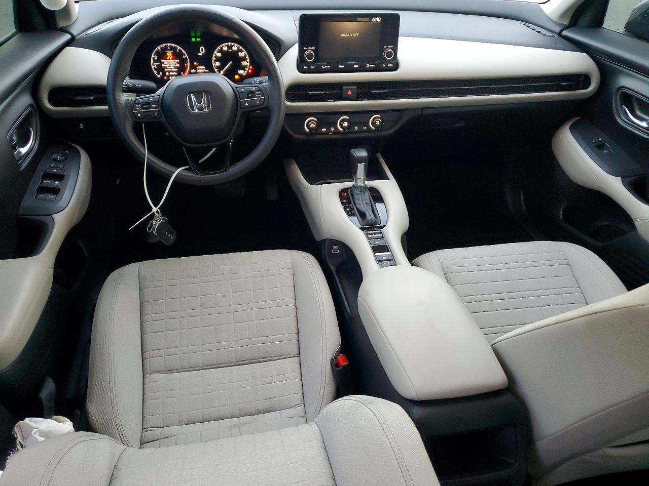 2023 Honda Hr-v Lx Silver vin: 3CZRZ1H38PM743461