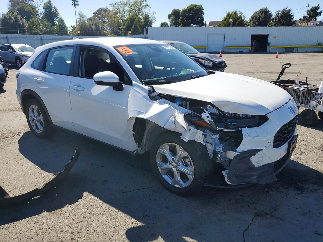 2024 Honda Hr-v Lx White vin: 3CZRZ1H38RM759551