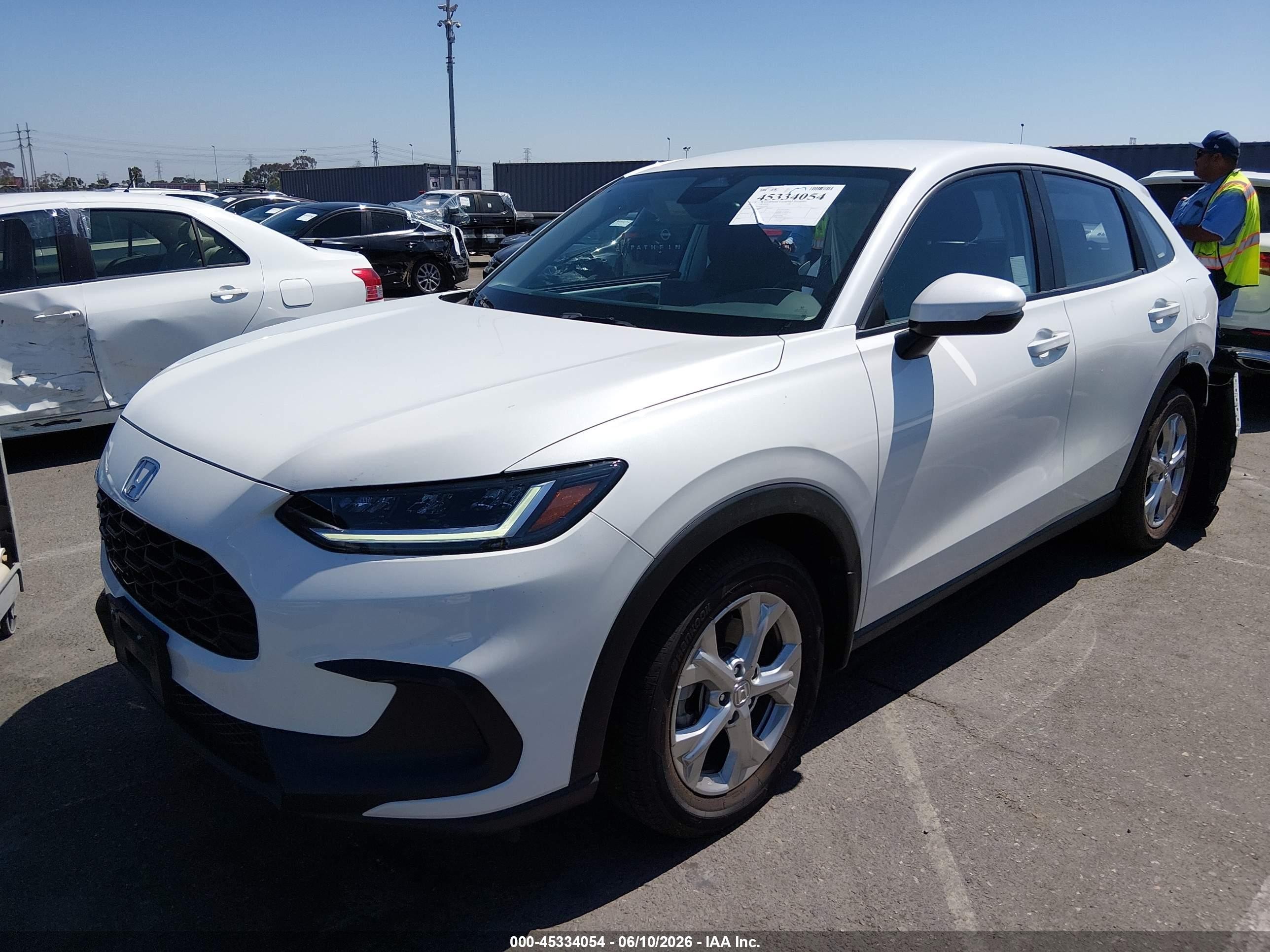 2023 Honda Hr-v 2wd Lx White vin: 3CZRZ1H39PM714681