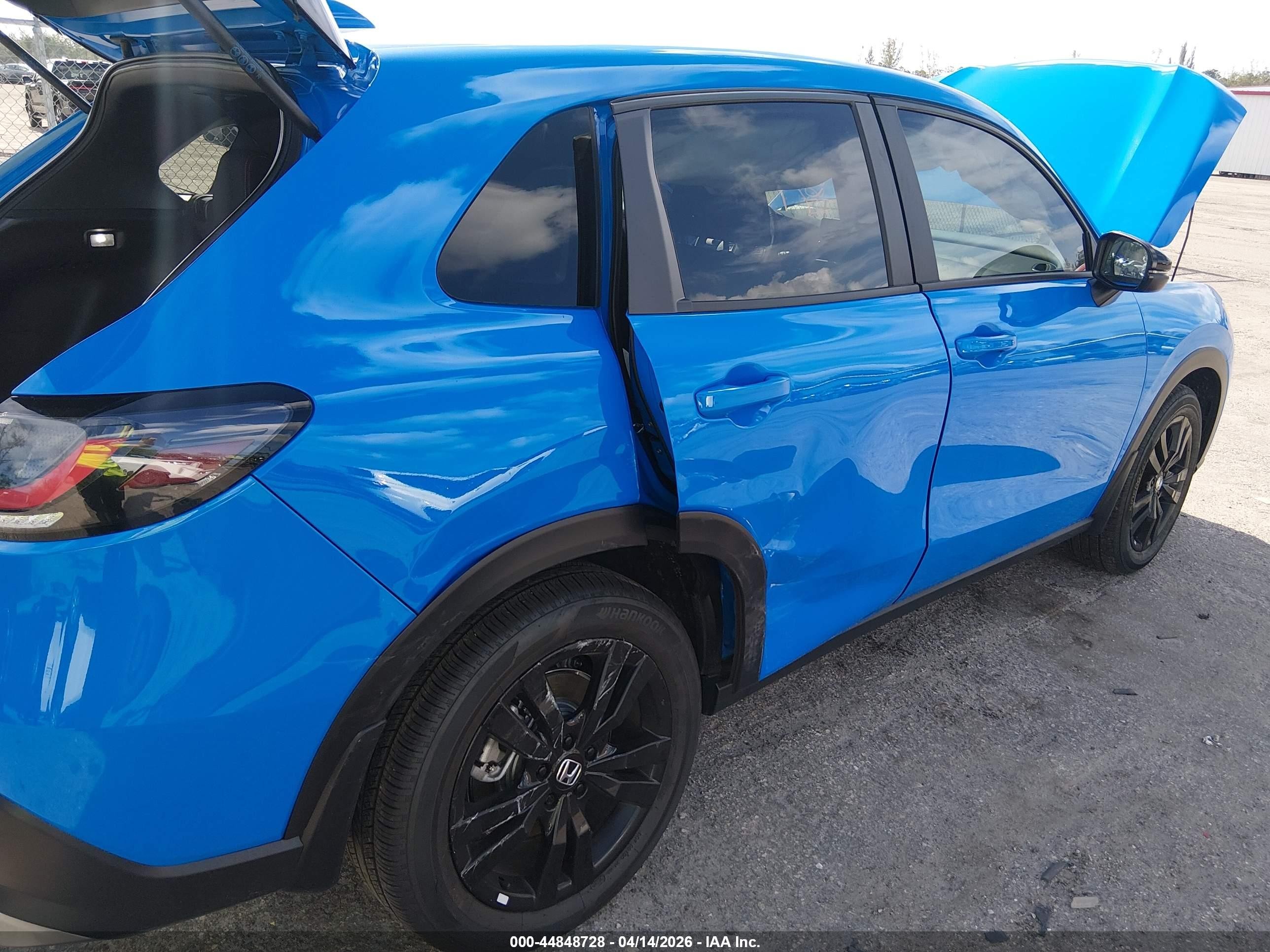 2026 Honda Hr-v 2wd Sport Blue vin: 3CZRZ1H50TM720526
