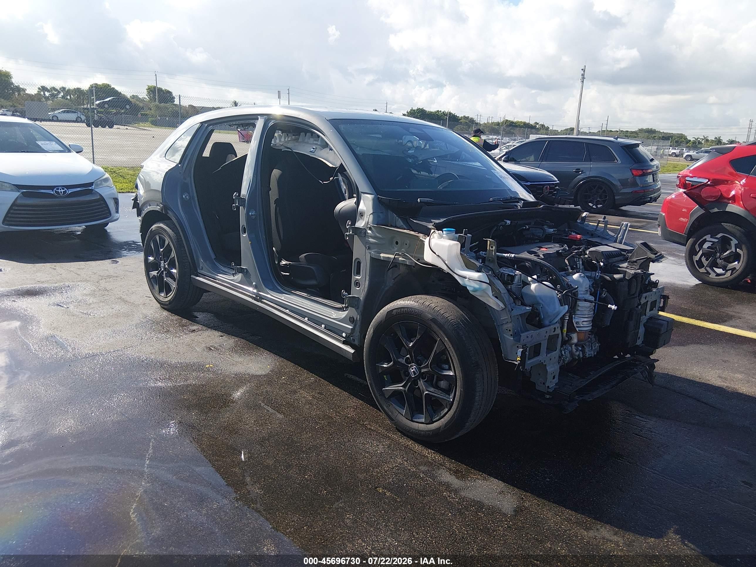 2024 Honda Hr-v   Серый vin: 3CZRZ1H56RM743446