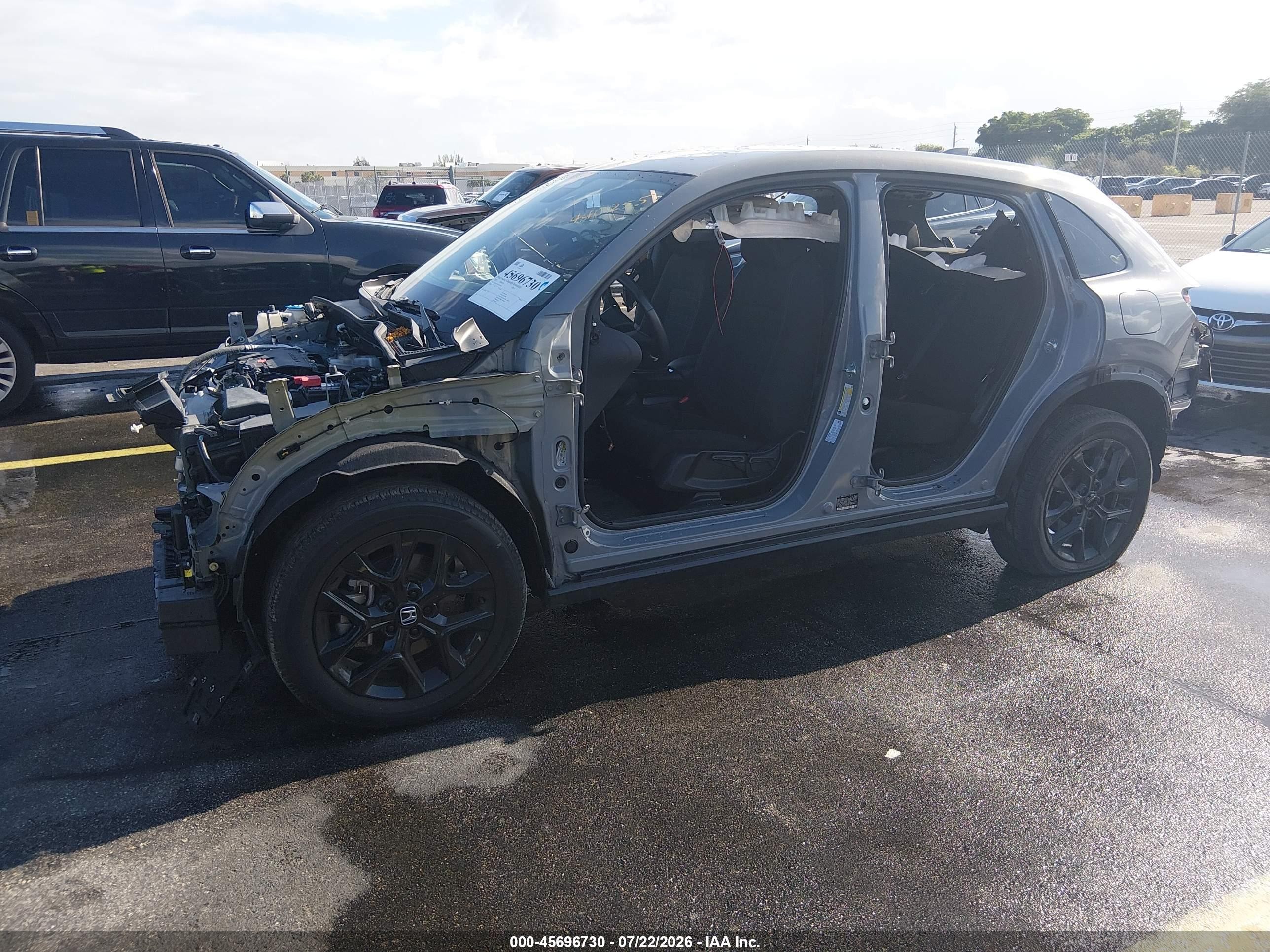 2024 Honda Hr-v   Серый vin: 3CZRZ1H56RM743446