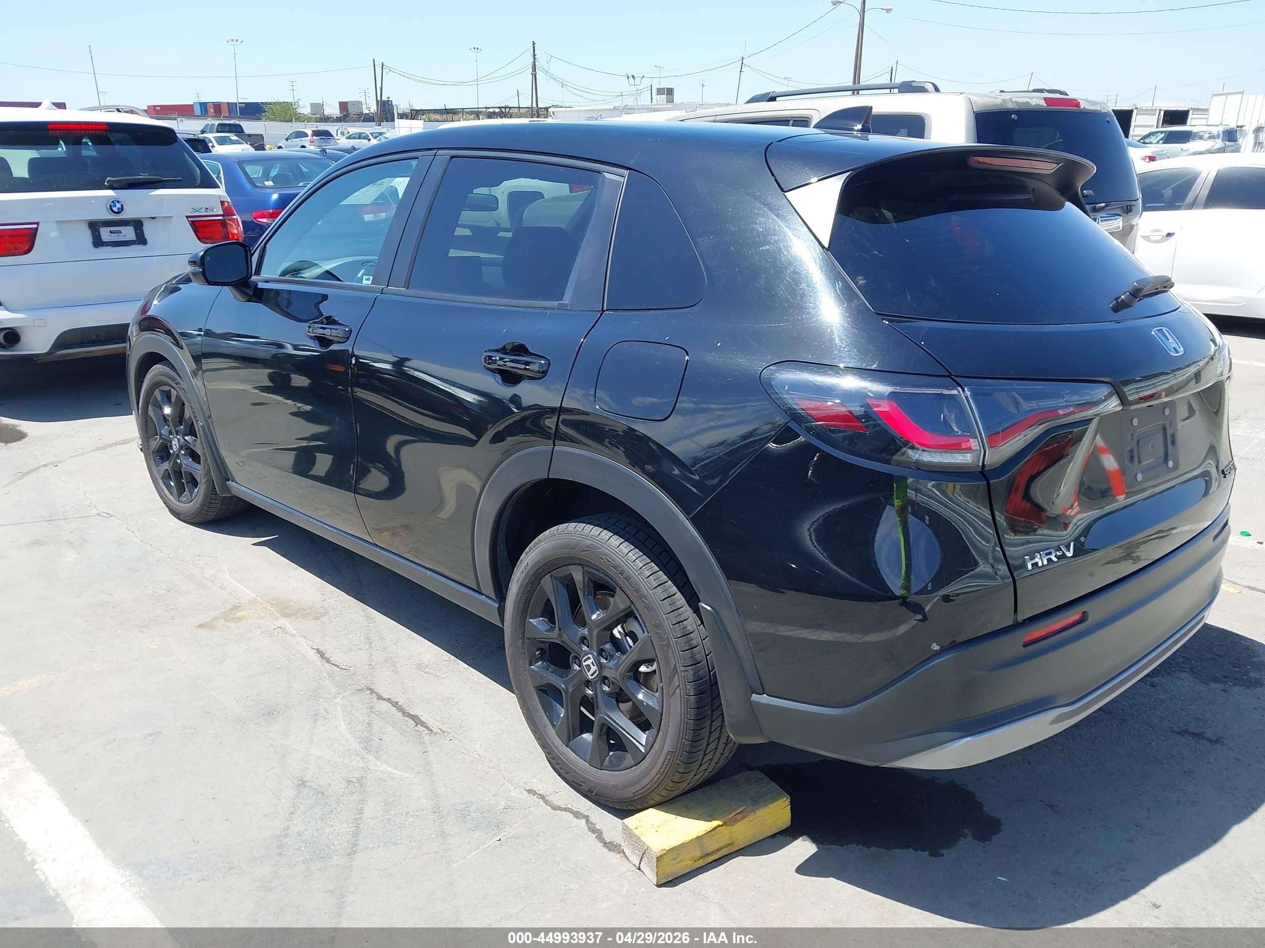 2024 Honda Hr-v 2wd Sport/2wd Sport W/o Bsi Black vin: 3CZRZ1H58RM747157
