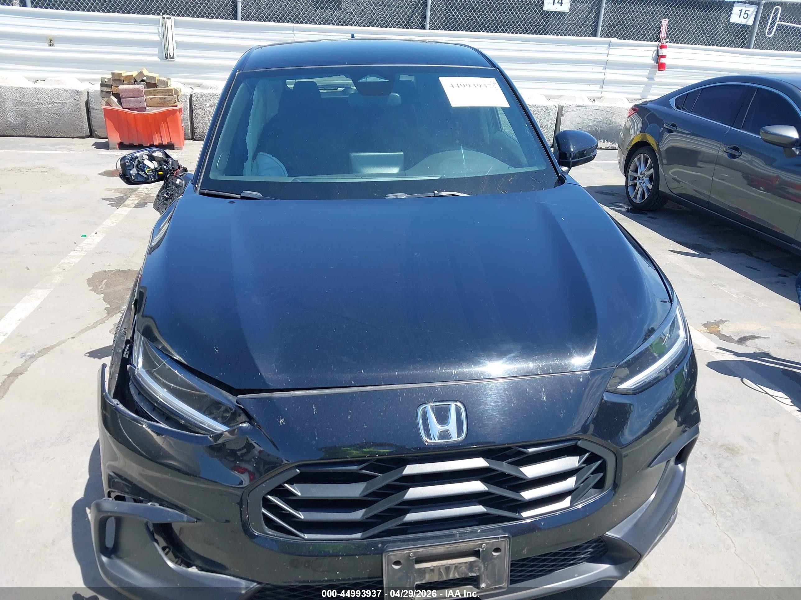 2024 Honda Hr-v 2wd Sport/2wd Sport W/o Bsi Black vin: 3CZRZ1H58RM747157