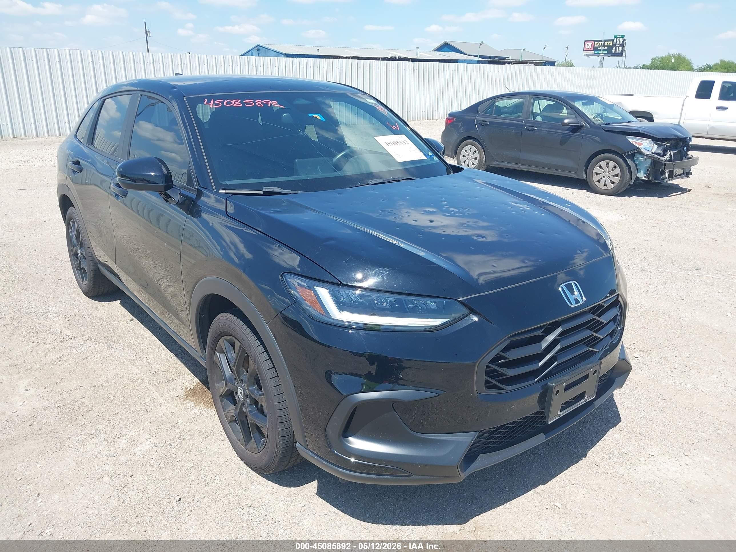 2024 Honda Hr-v 2wd Sport/2wd Sport W/o Bsi Black vin: 3CZRZ1H5XRM702138
