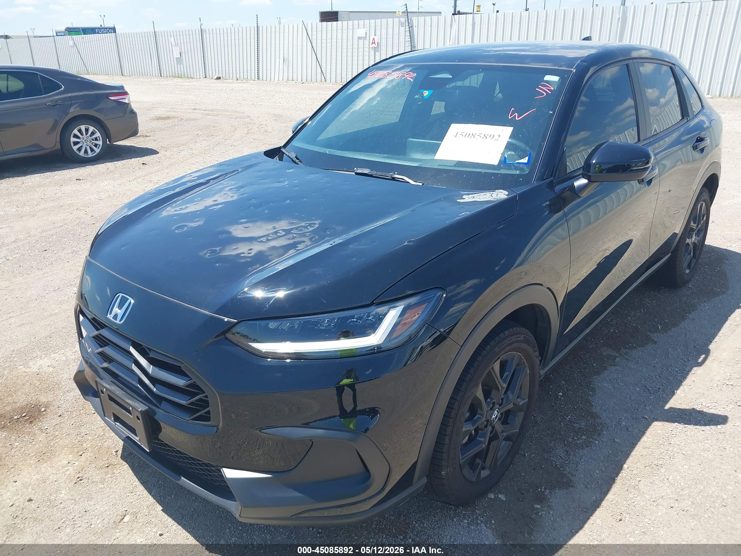 2024 Honda Hr-v 2wd Sport/2wd Sport W/o Bsi Black vin: 3CZRZ1H5XRM702138