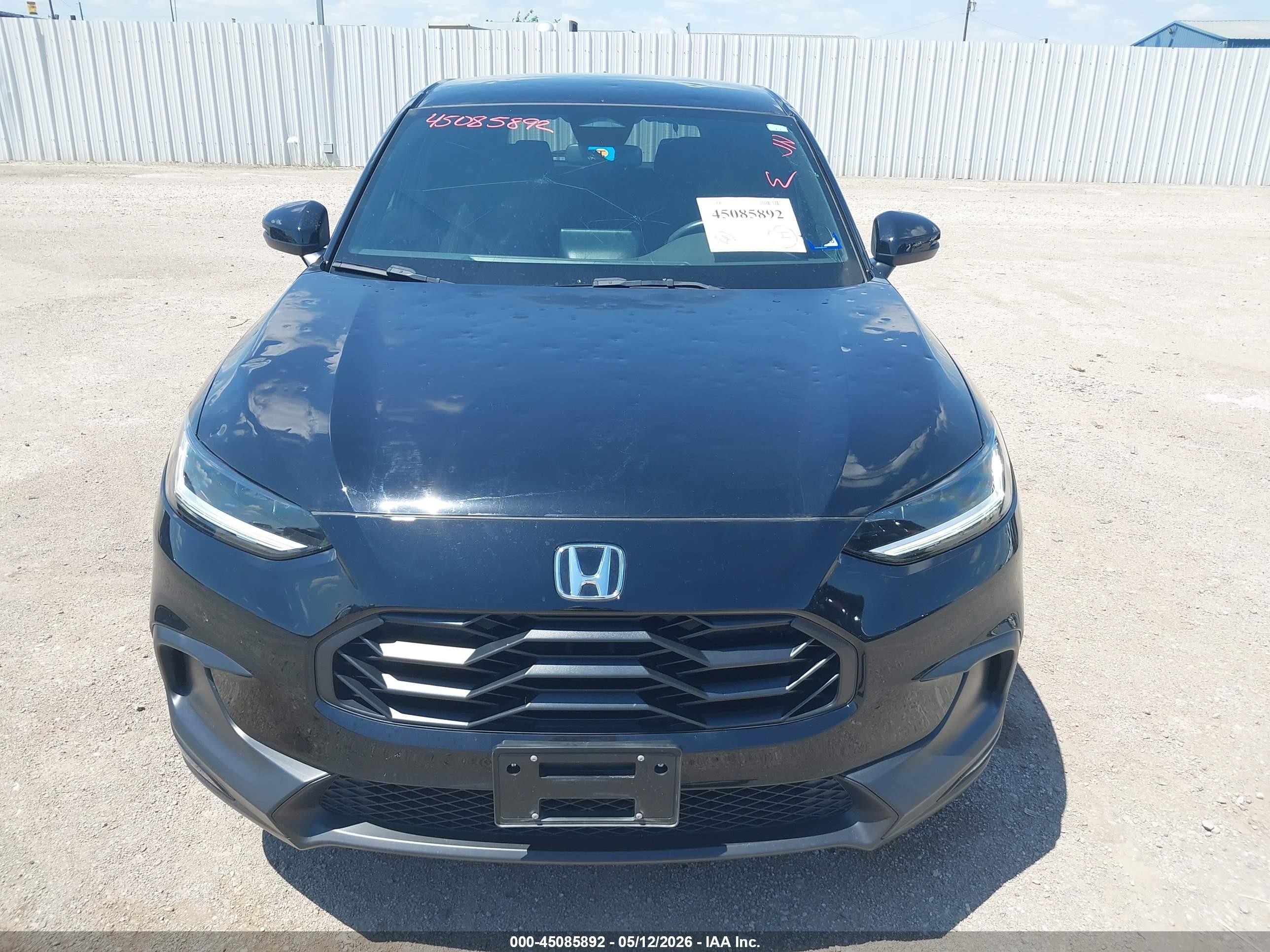 2024 Honda Hr-v 2wd Sport/2wd Sport W/o Bsi Black vin: 3CZRZ1H5XRM702138