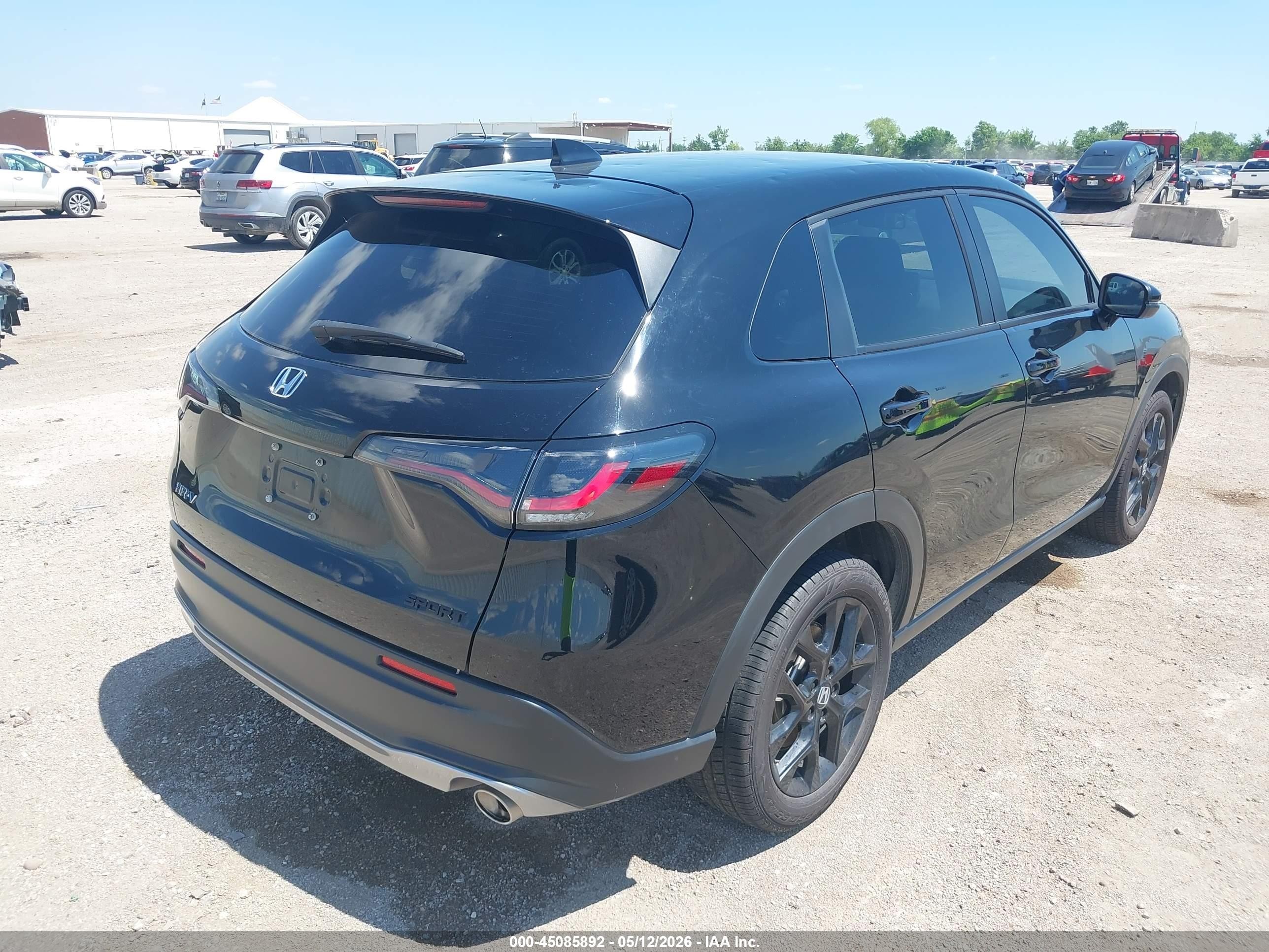 2024 Honda Hr-v 2wd Sport/2wd Sport W/o Bsi Black vin: 3CZRZ1H5XRM702138