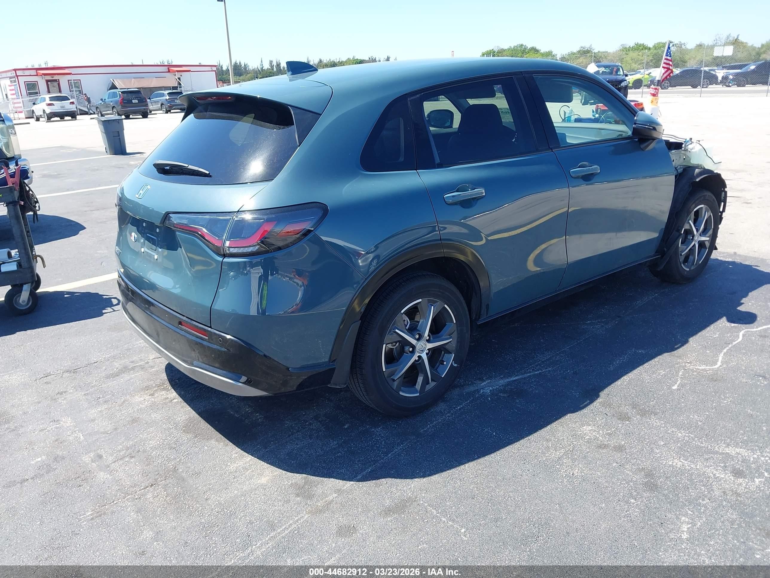2025 Honda Hr-v 2wd Ex-l Green vin: 3CZRZ1H73SM743315