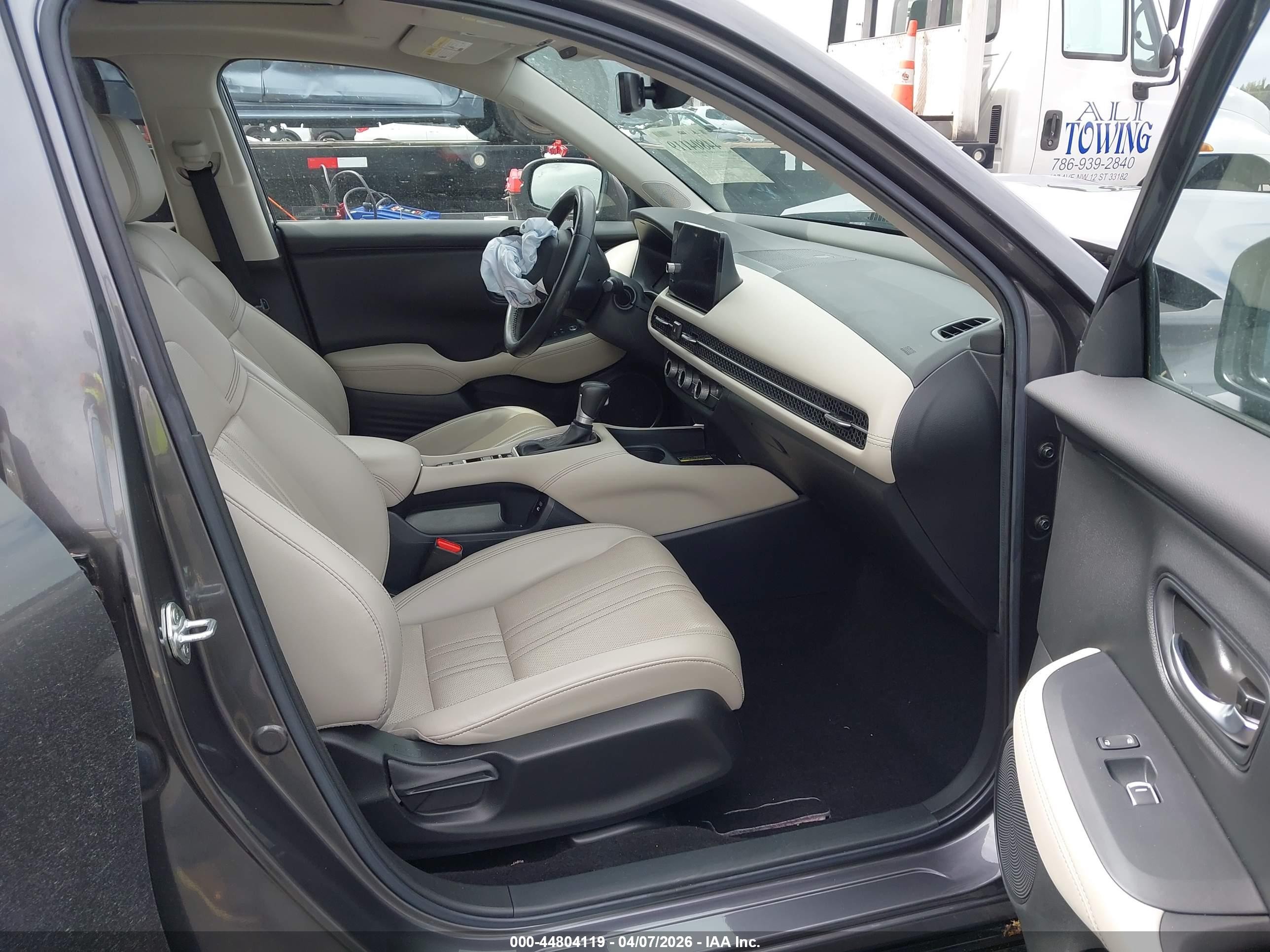 2024 Honda Hr-v 2wd Ex-l/2wd Ex-l W/o Bsi Gray vin: 3CZRZ1H77RM750908