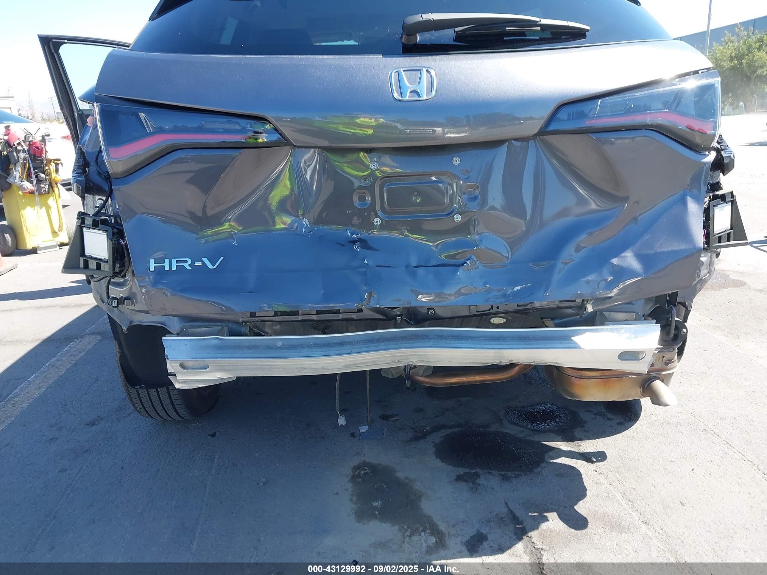 2024 Honda Hr-v 2wd Ex-l/2wd Ex-l W/o Bsi Gray vin: 3CZRZ1H78RM718453
