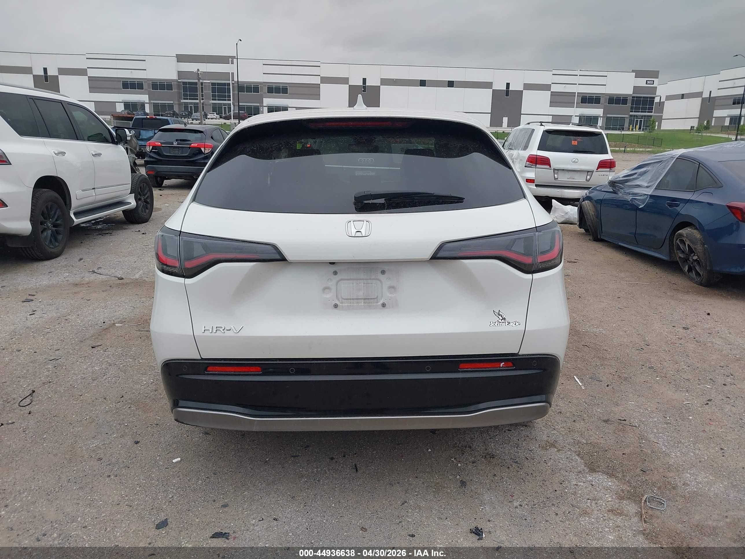 2023 Honda Hr-v 2wd Ex-l White vin: 3CZRZ1H7XPM727331
