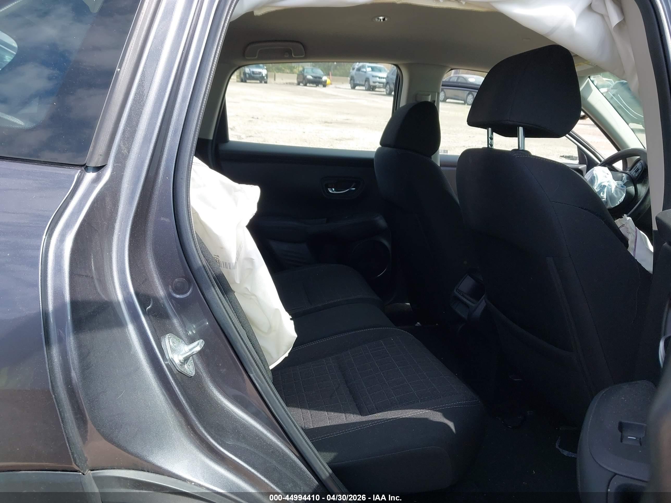 2023 Honda Hr-v Awd Lx Silver vin: 3CZRZ2H32PM744627