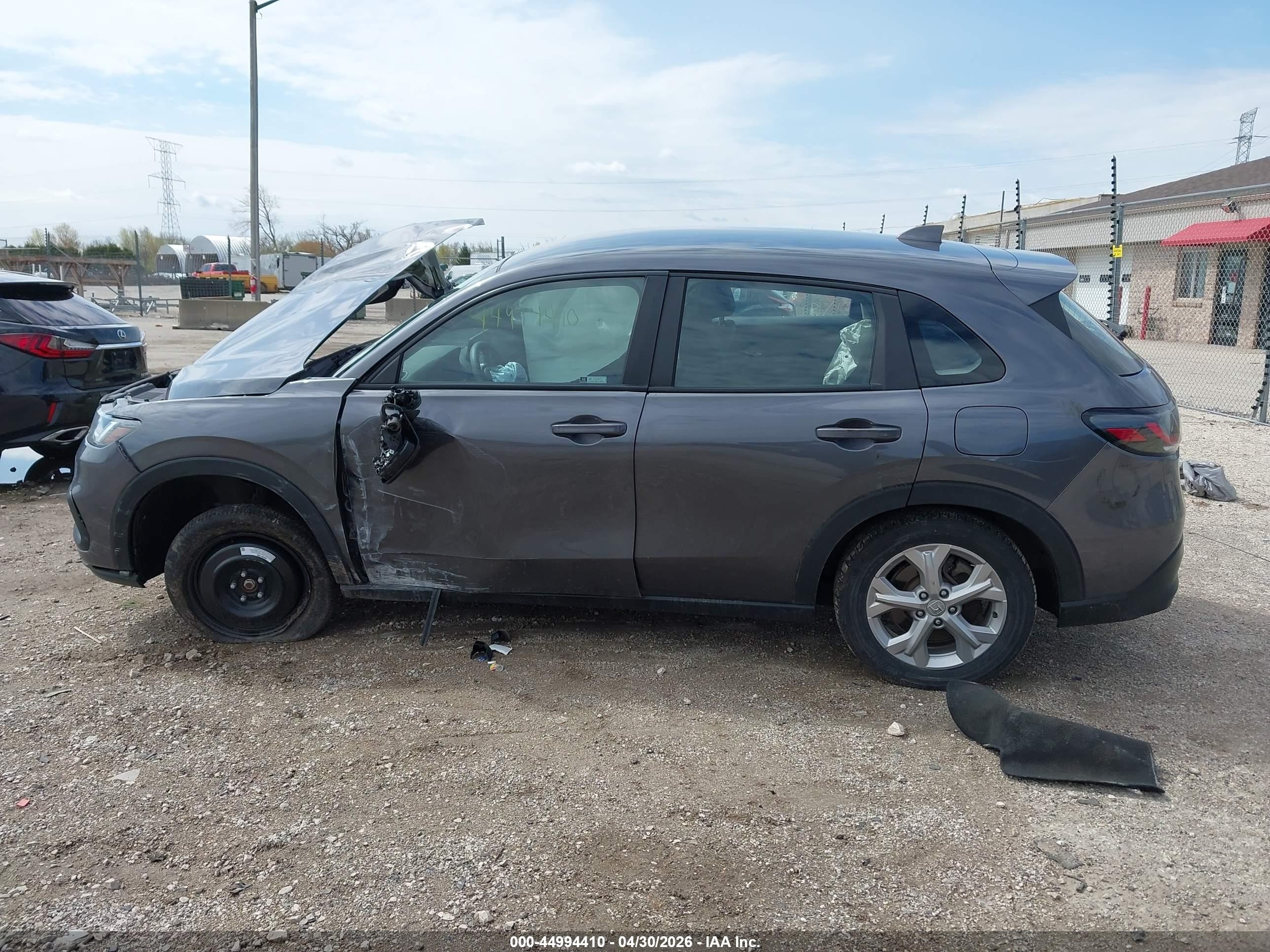 2023 Honda Hr-v Awd Lx Silver vin: 3CZRZ2H32PM744627