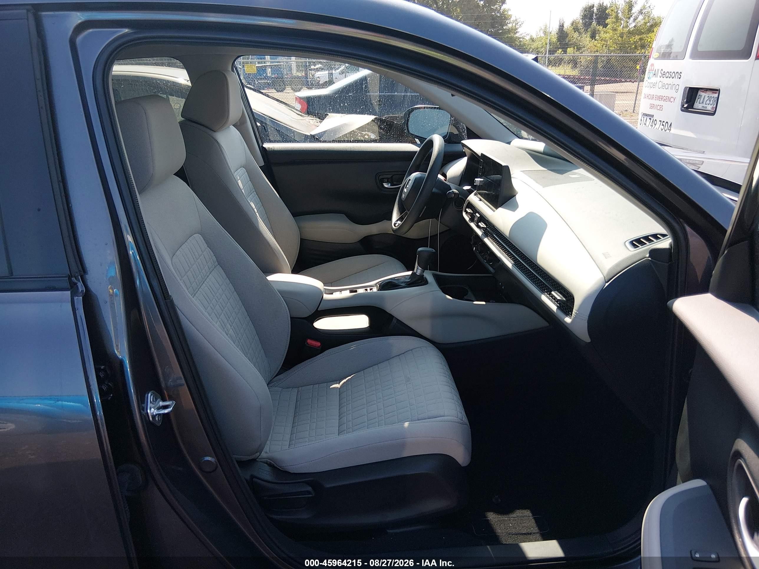 2026 Honda Hr-v Awd Lx Gray vin: 3CZRZ2H34TM703278